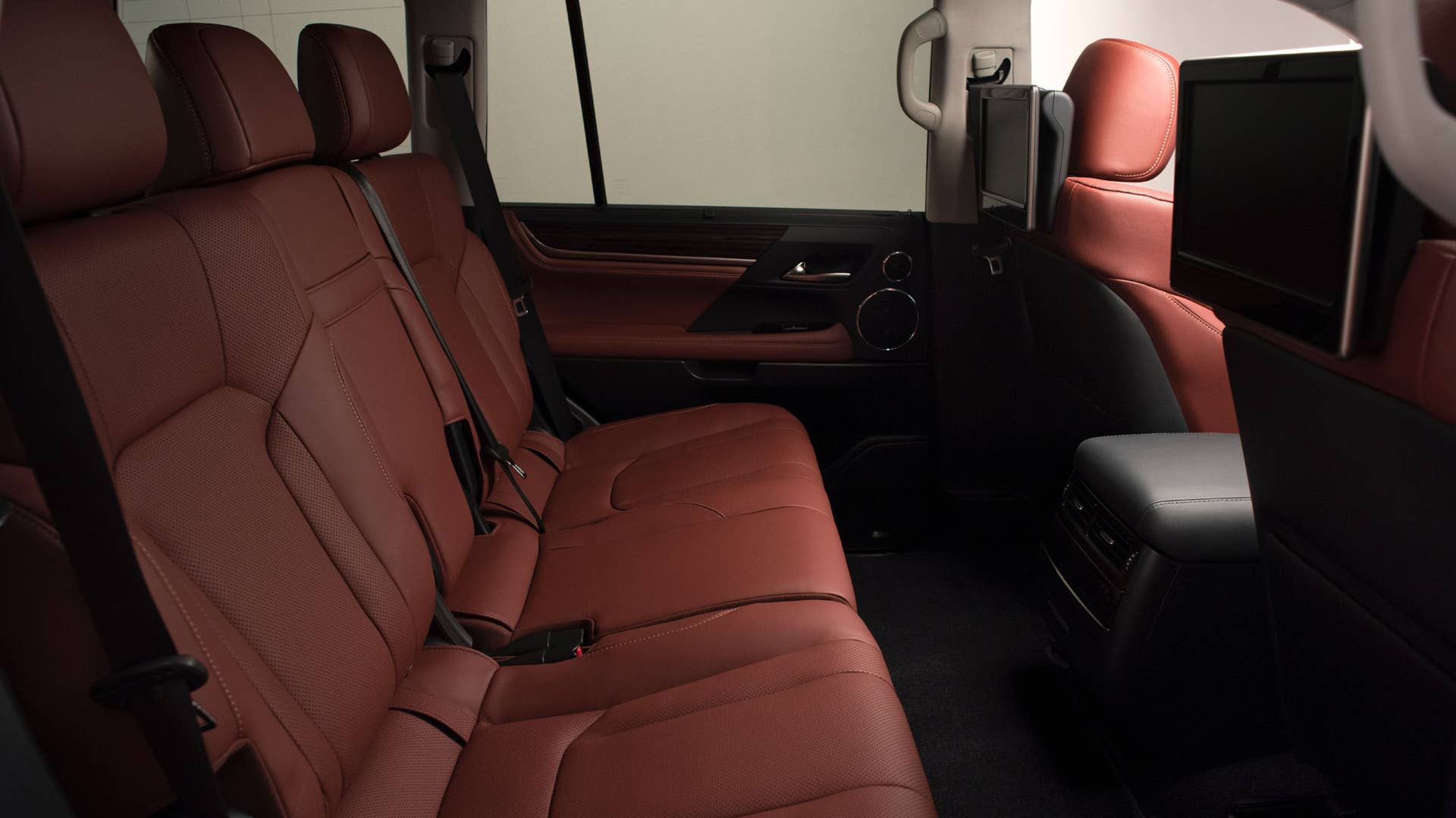 2019 Lexus LX 570