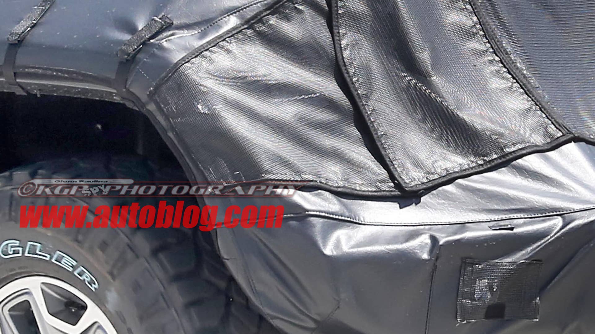 2018 jeep wrangler unlimited spy photo headlight bumper