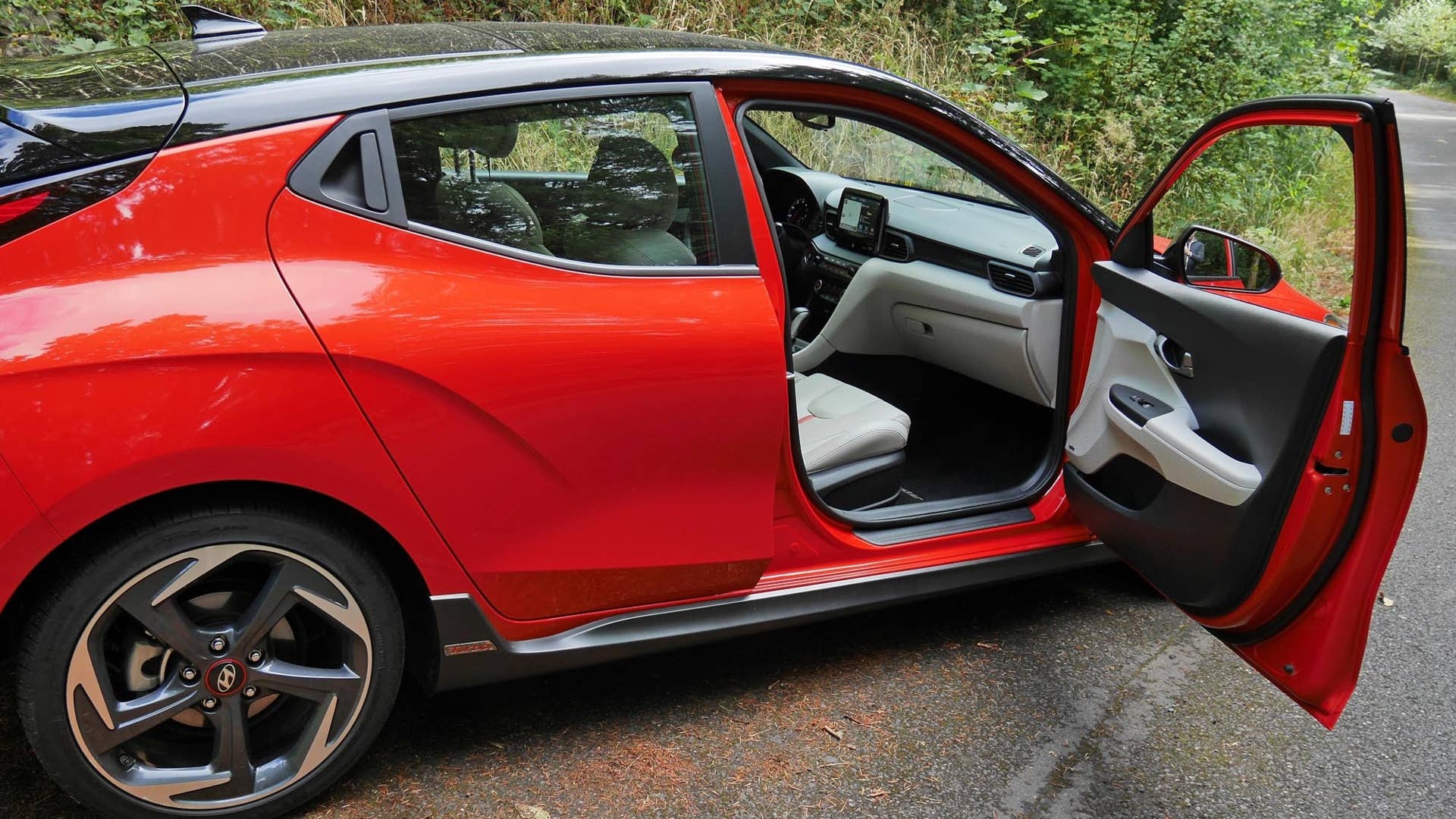 2019 Hyundai Veloster Turbo