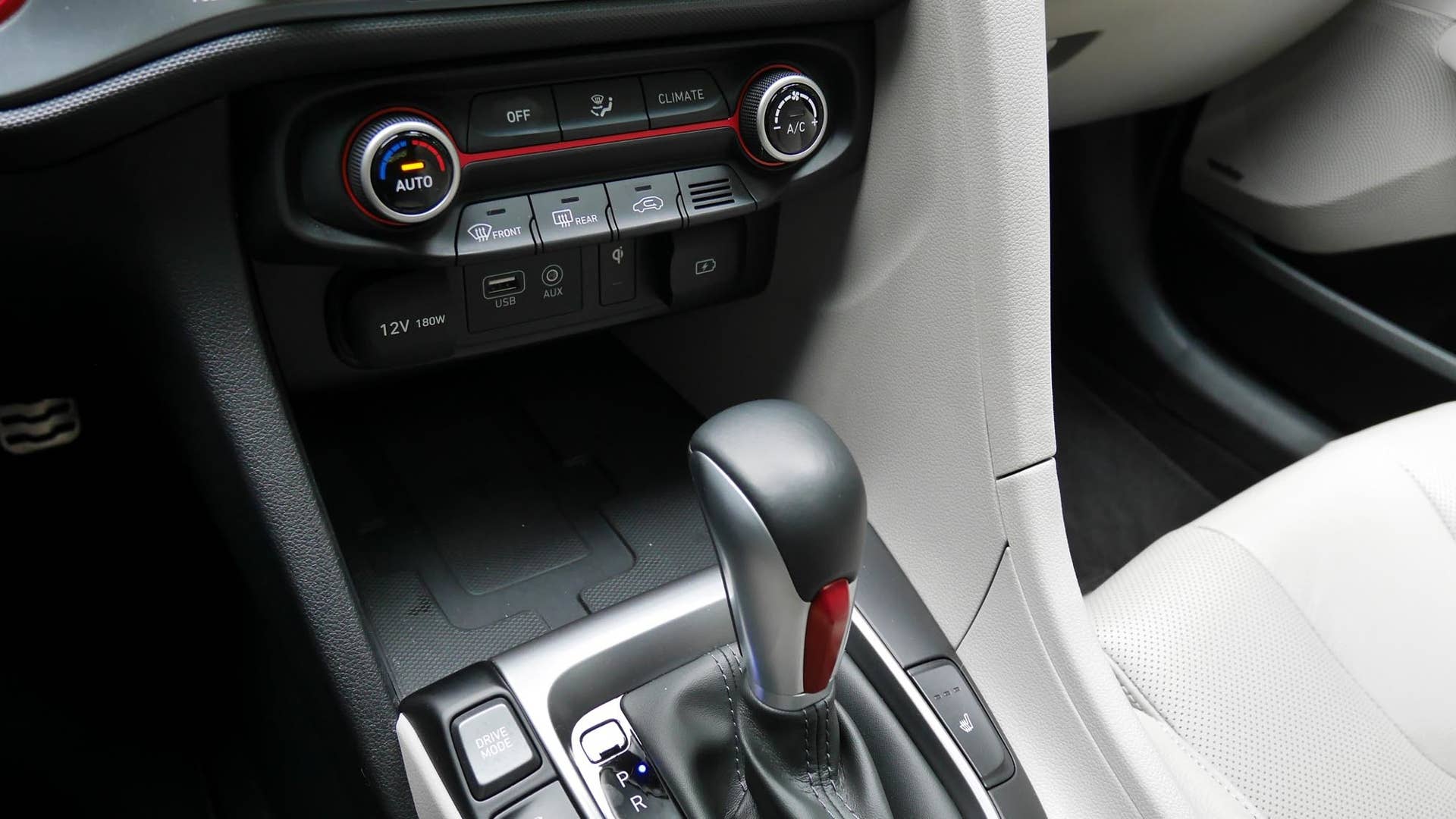 2019 Hyundai Veloster Turbo