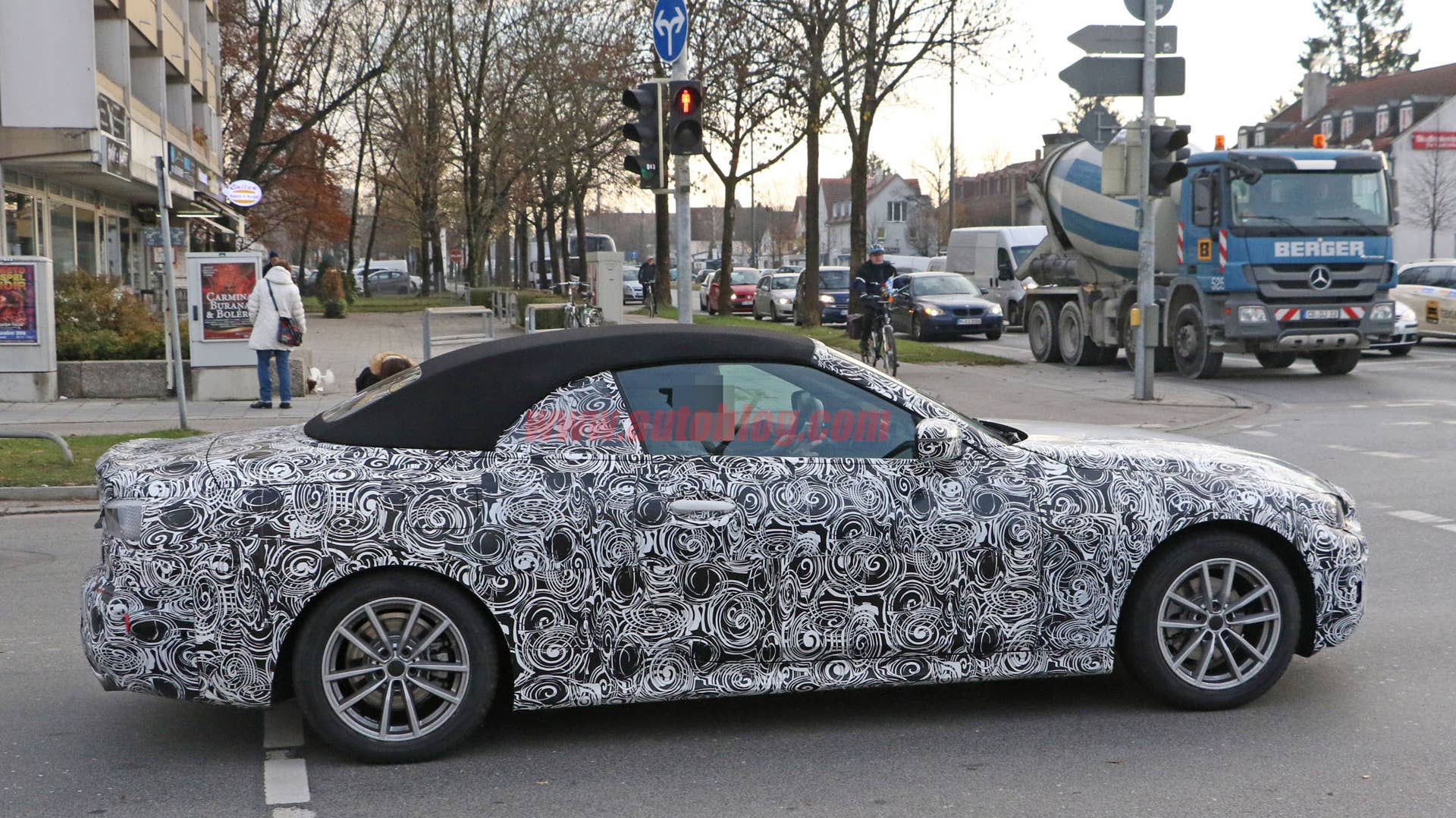 BMW 4 Series Convertible spy photos