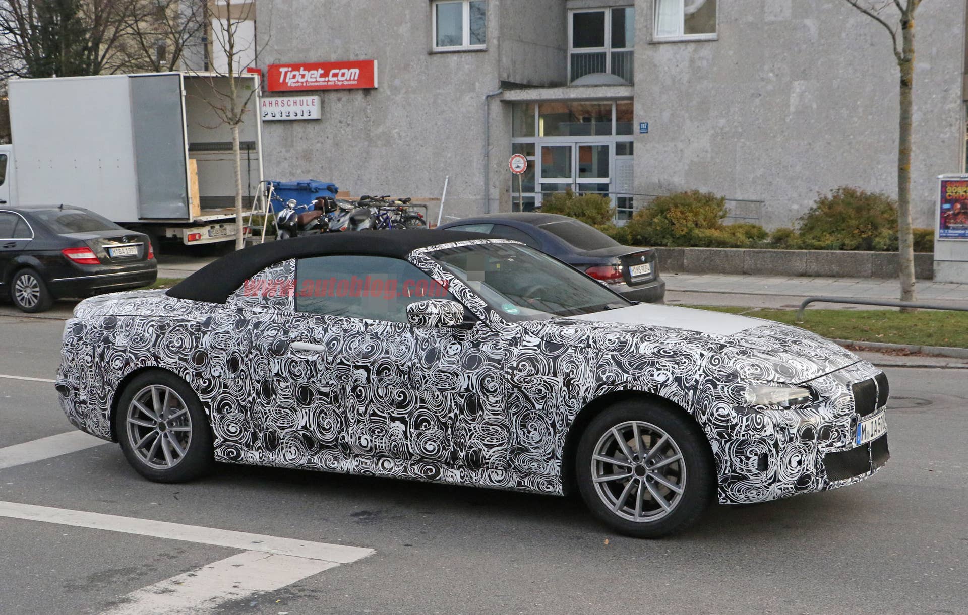 BMW 4 Series Convertible spy photos