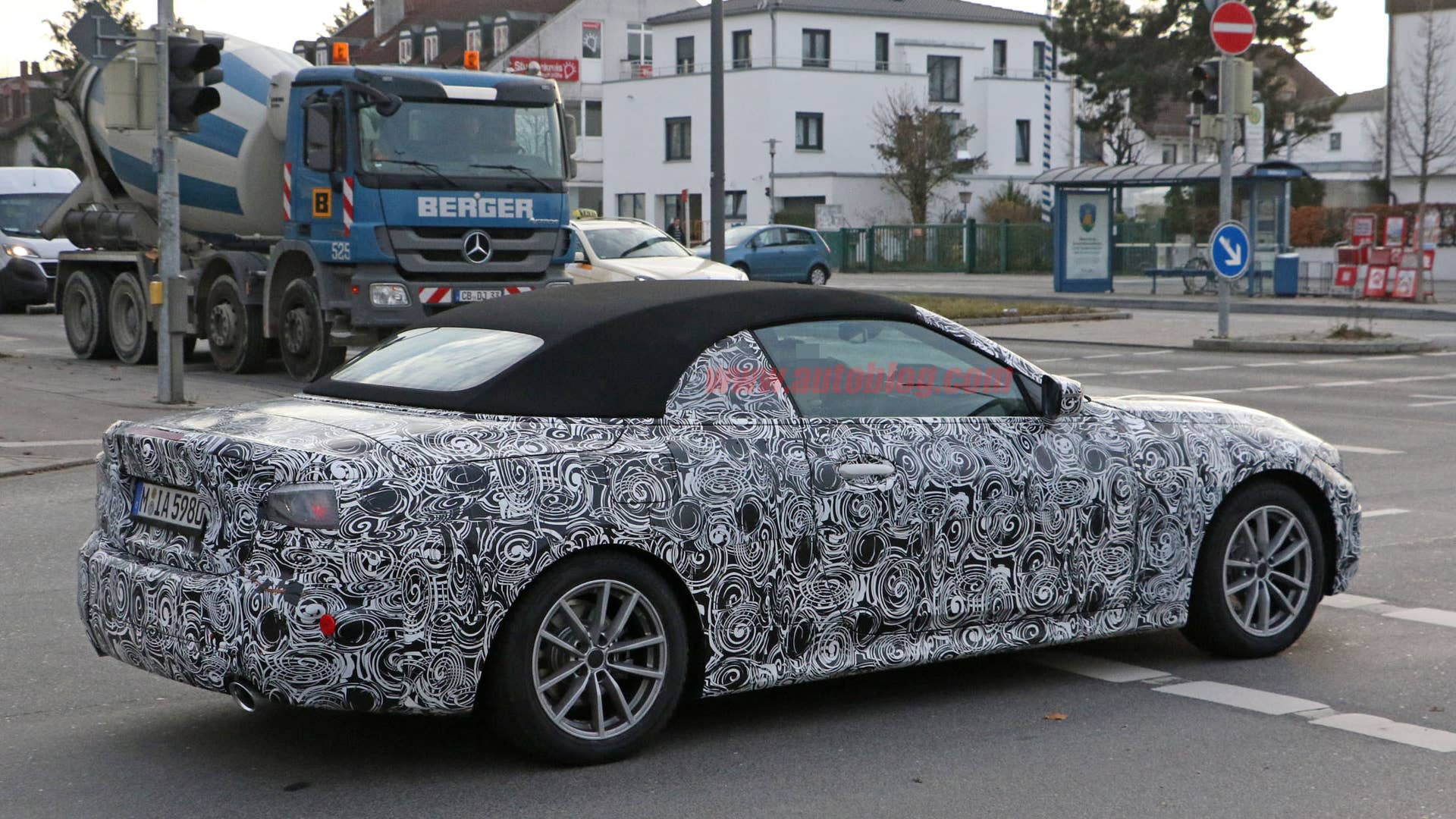 BMW 4 Series Convertible spy photos