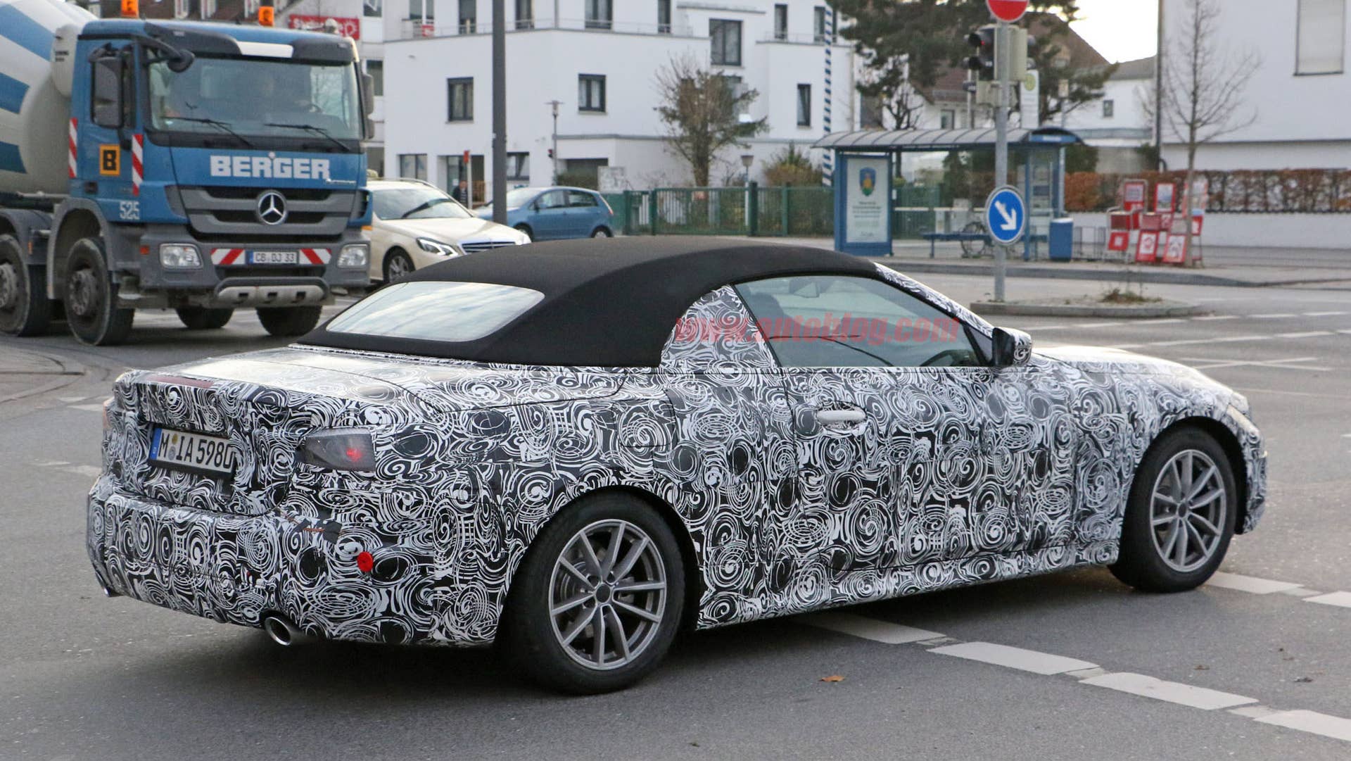 BMW 4 Series Convertible spy photos