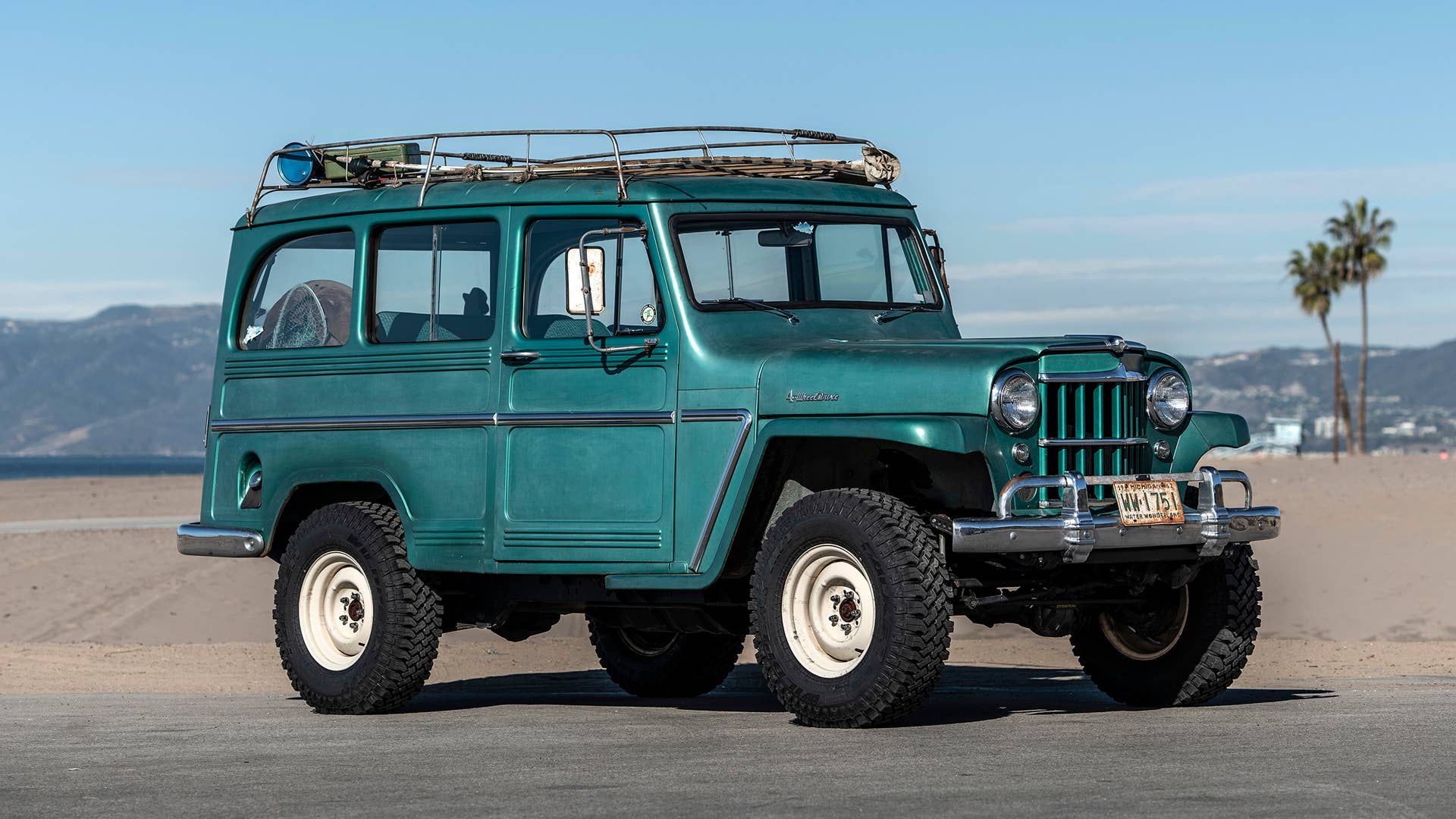1962 Jeep Willys Wagon First Drive Review | Driving the first SUV