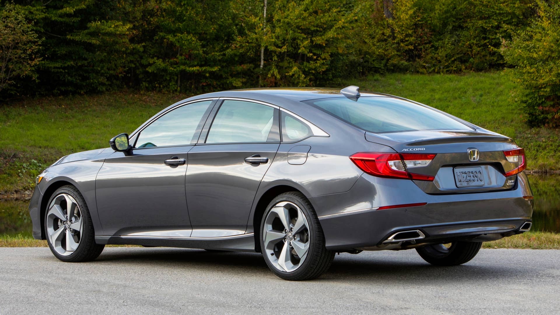 2019 Honda Accord Touring 2.0T