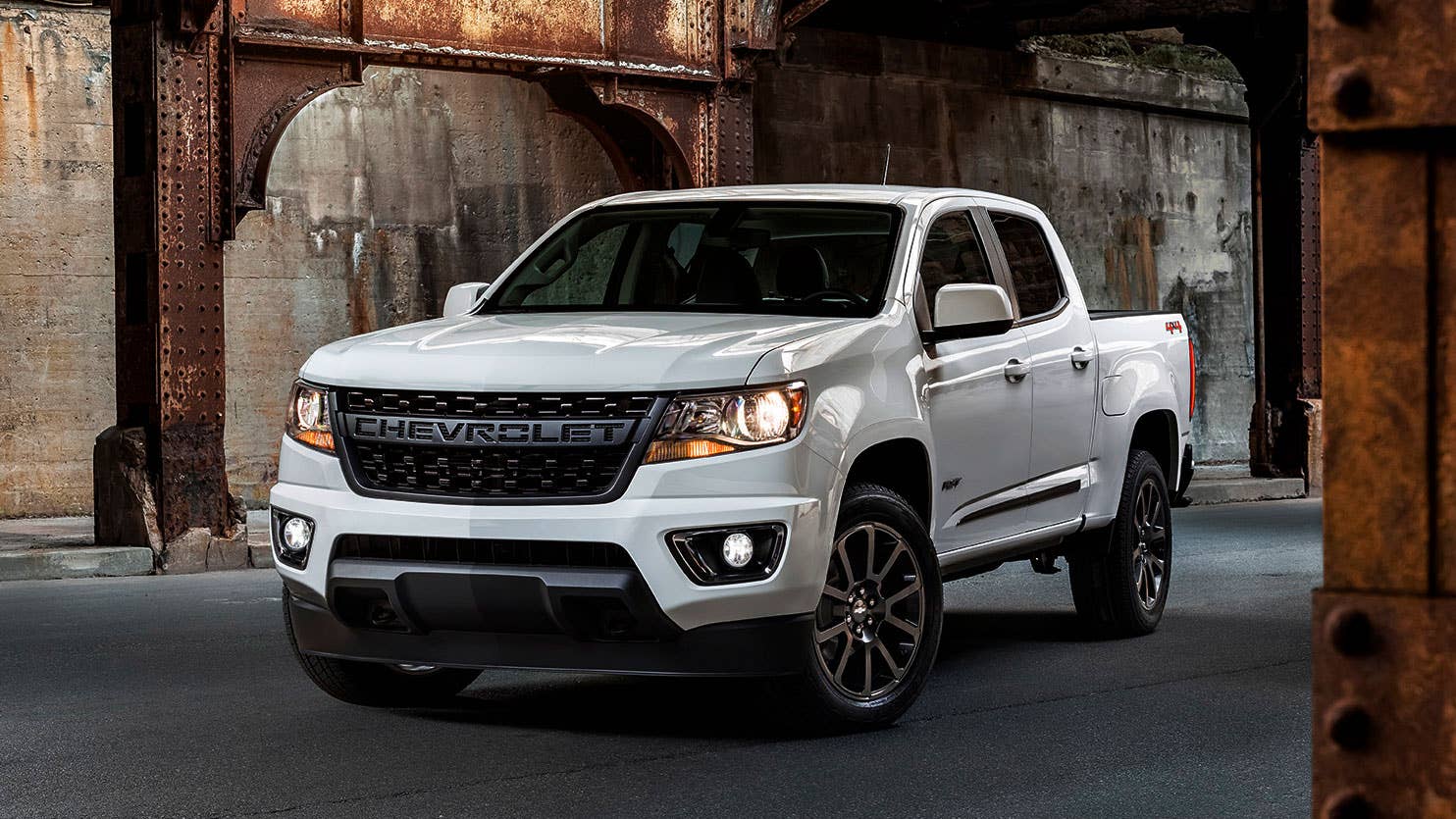 The RST is the street-focused Colorado special edition.