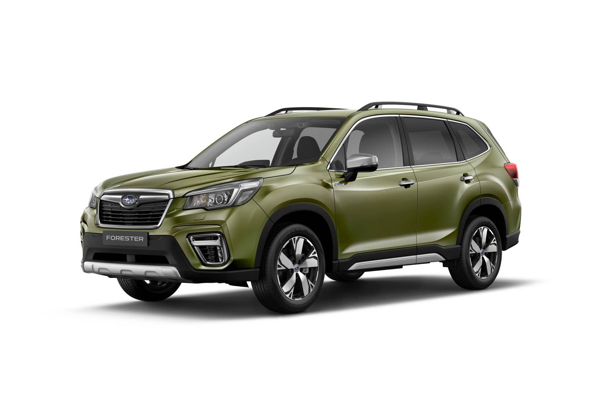 Subaru unveiled two e-Boxer hybrids in Geneva, the Forester and the XV.