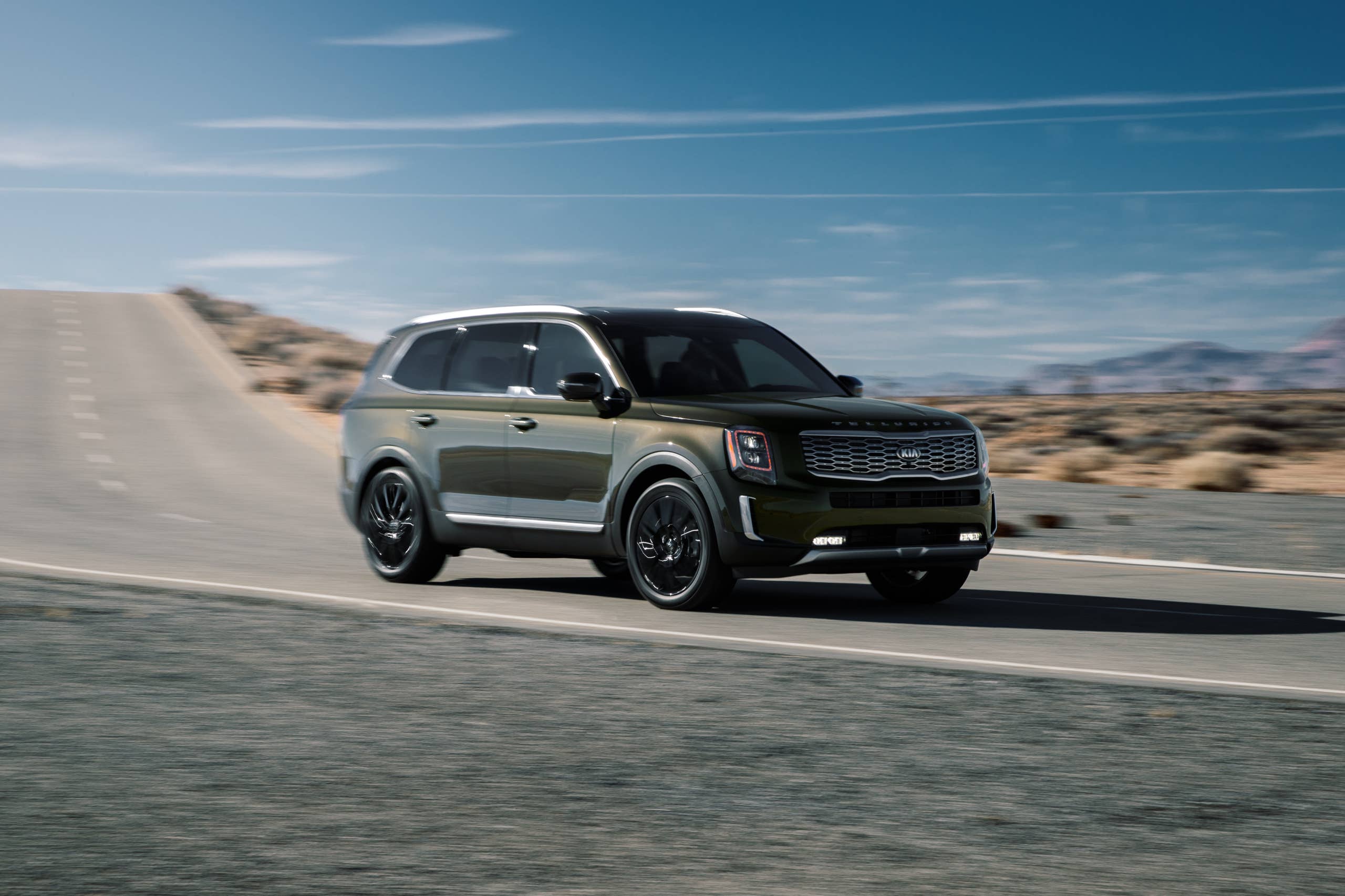 2020 Kia Telluride vs 2020 Honda Pilot: Which One Is More Reliable