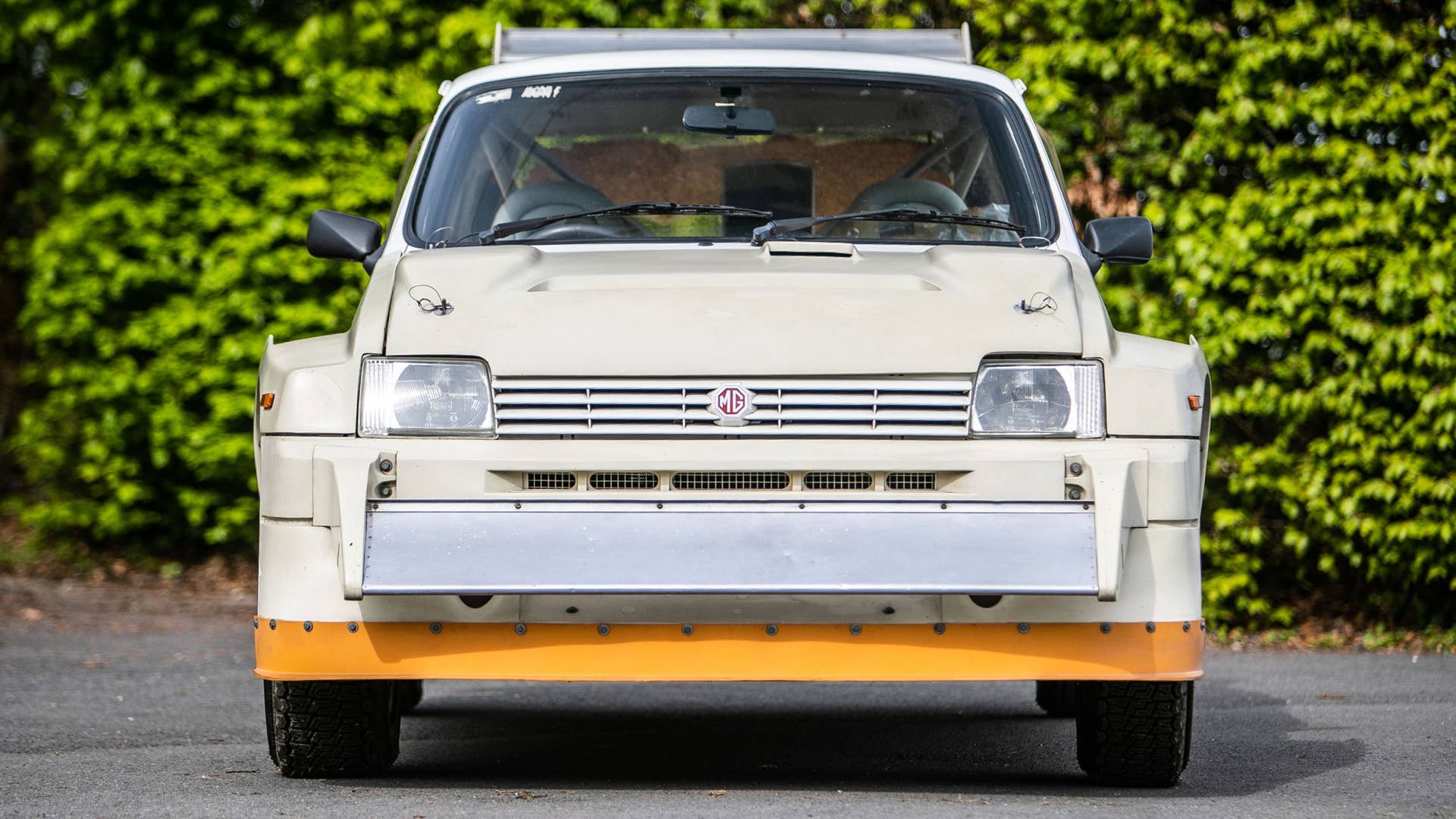 Group B Metro 6R4