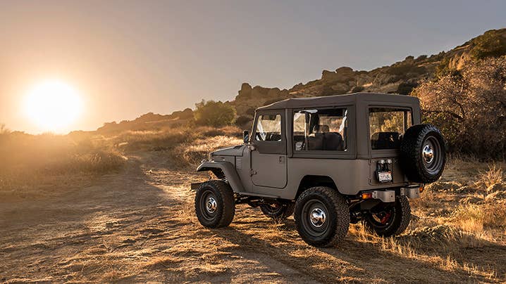 ICON FJ40 Old School