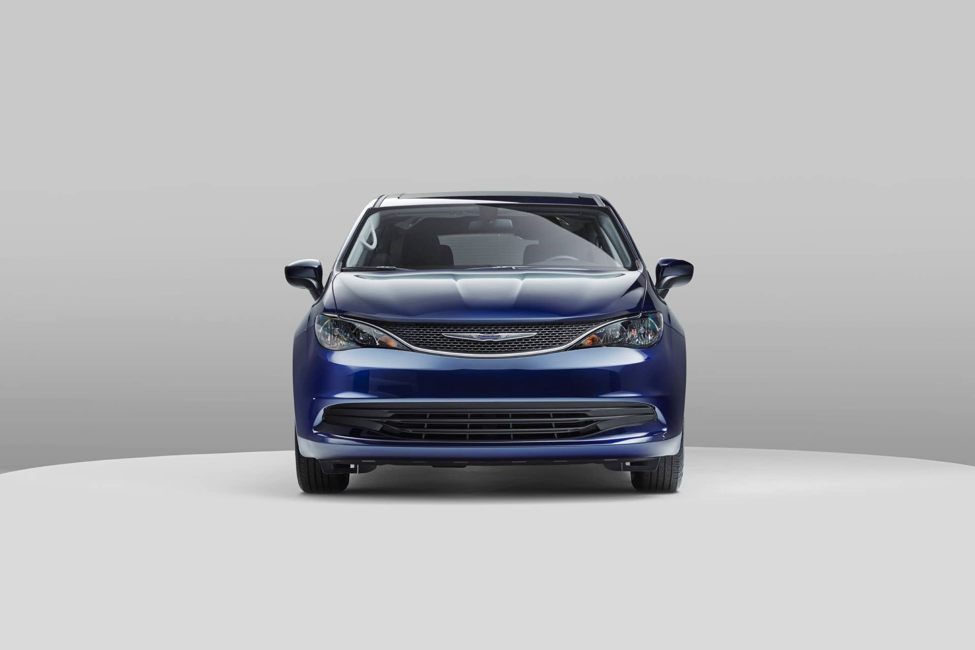 2020 Chrysler Voyager