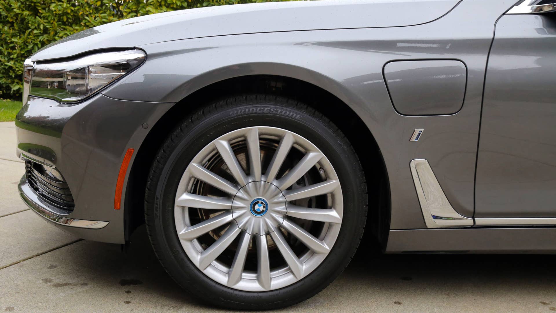 BMW 740e xDrive iPerformance