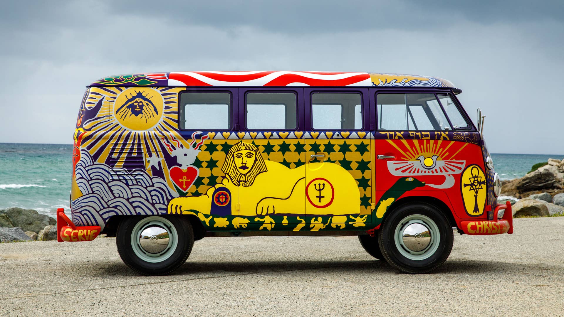 Volkswagen 'Light' bus