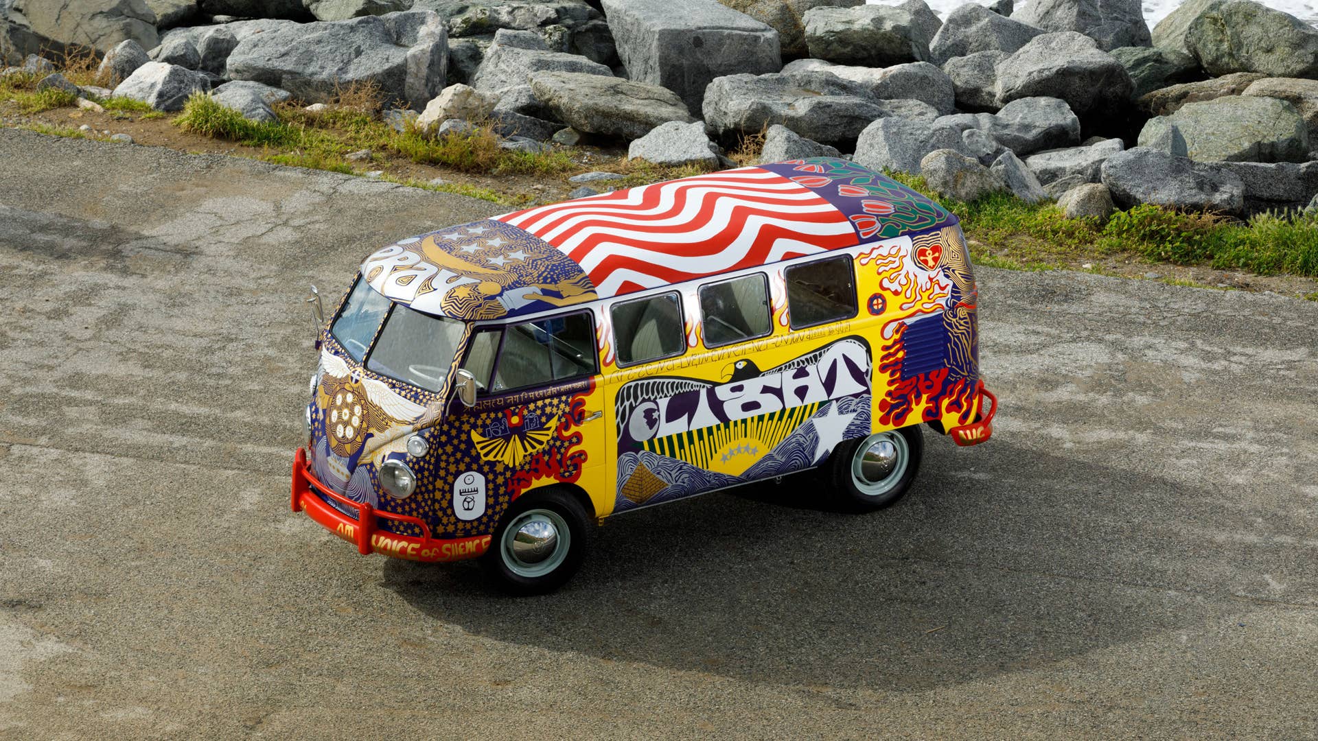 Volkswagen 'Light' bus