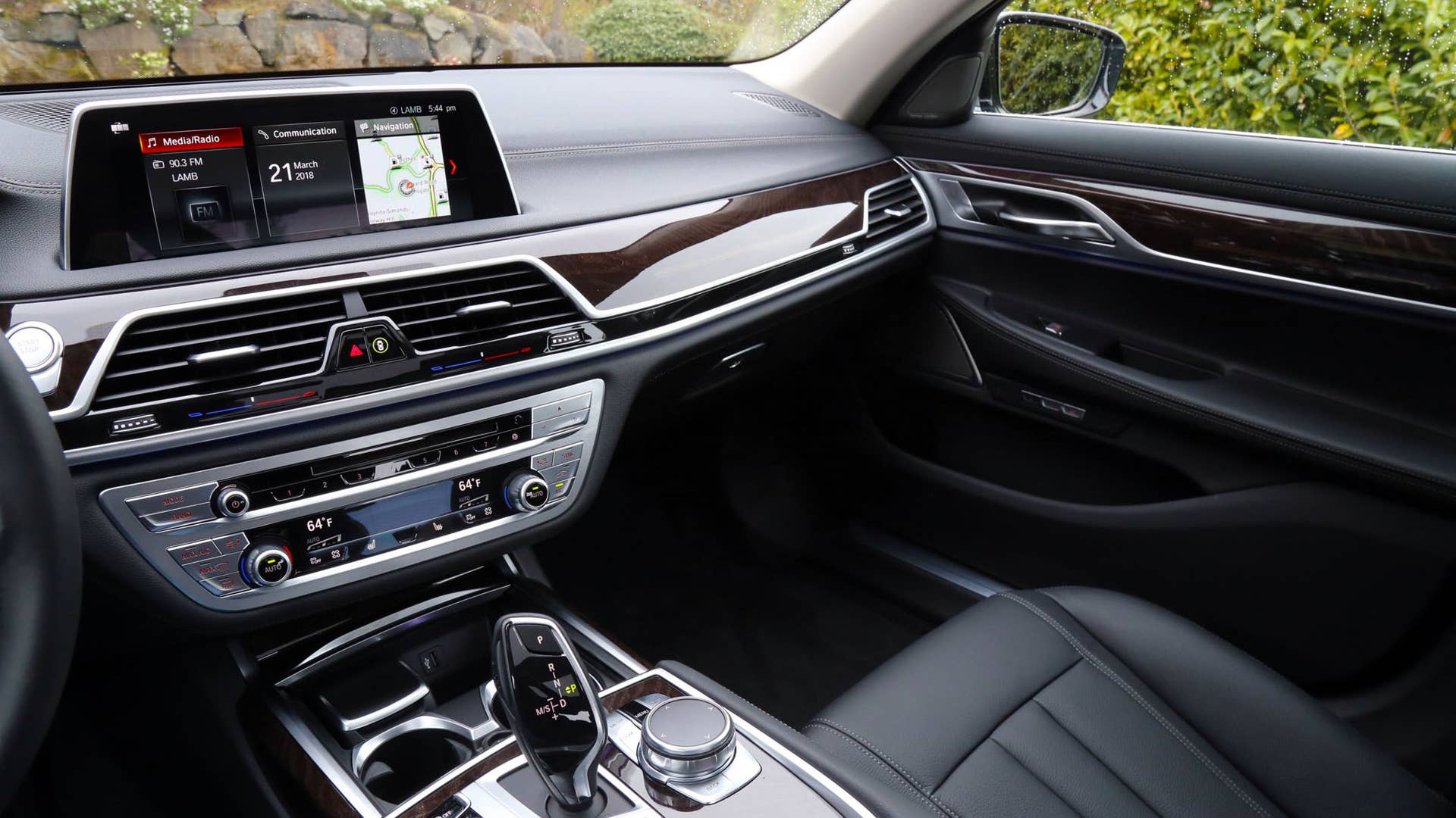 BMW 740e xDrive iPerformance