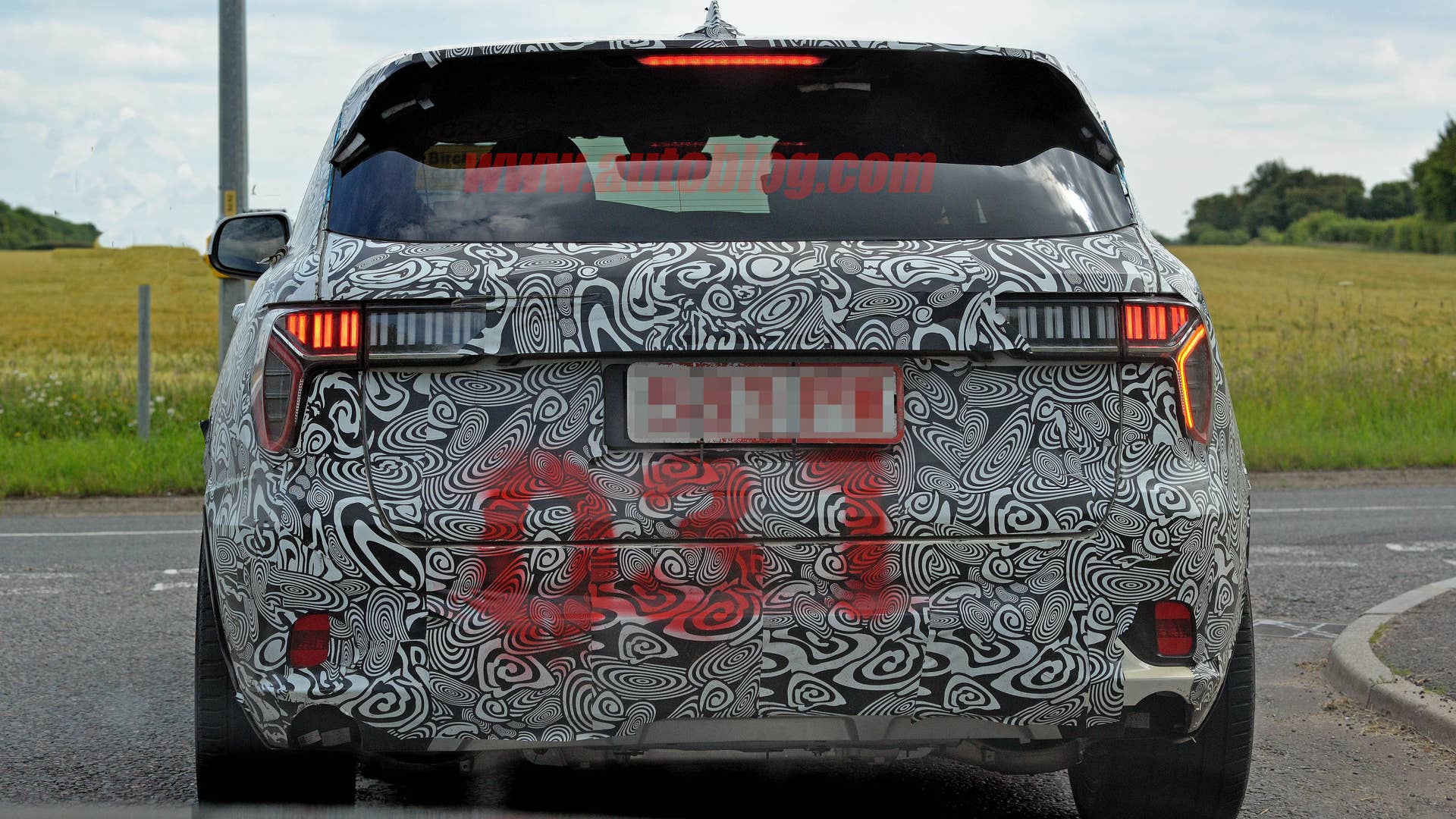 Lotus SUV test mule