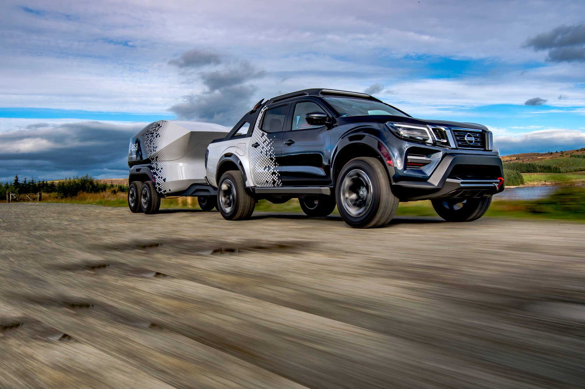 Nissan Navara Dark Sky Concept is coming to explore the galaxies - Autoblog