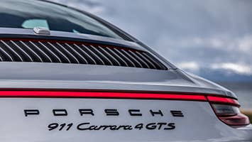 Porsche 911 GTS