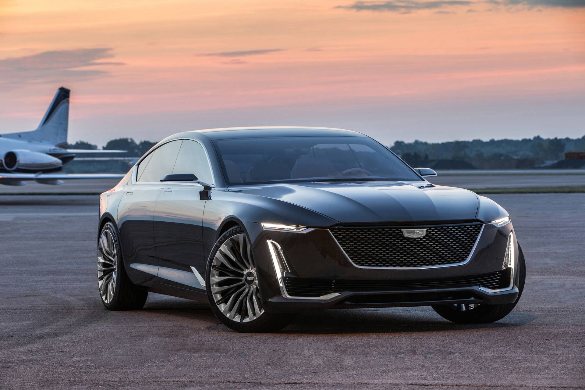Cadillac Escala Concept front three quarter