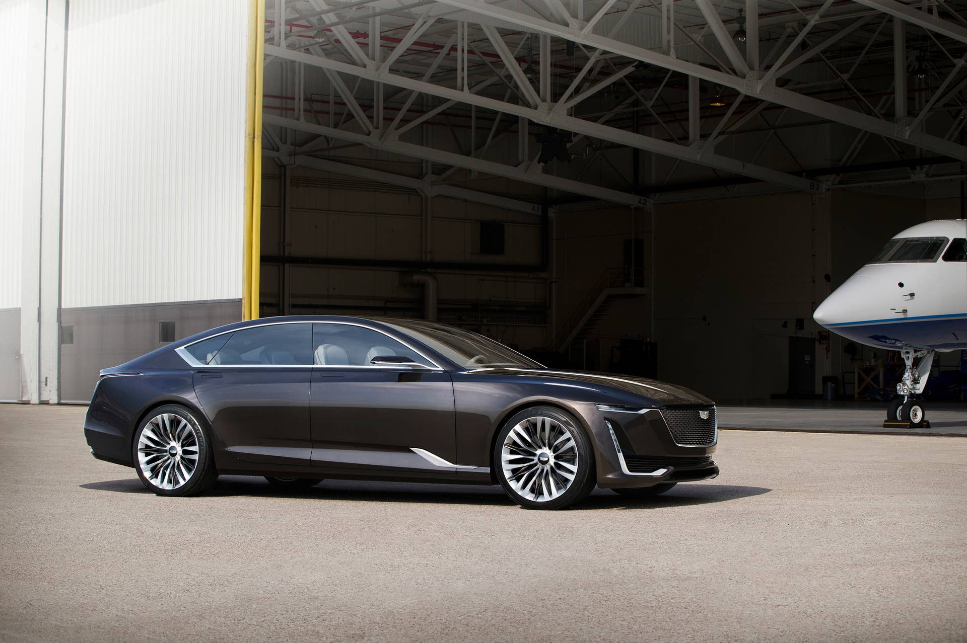 Cadillac Escala Concept profile