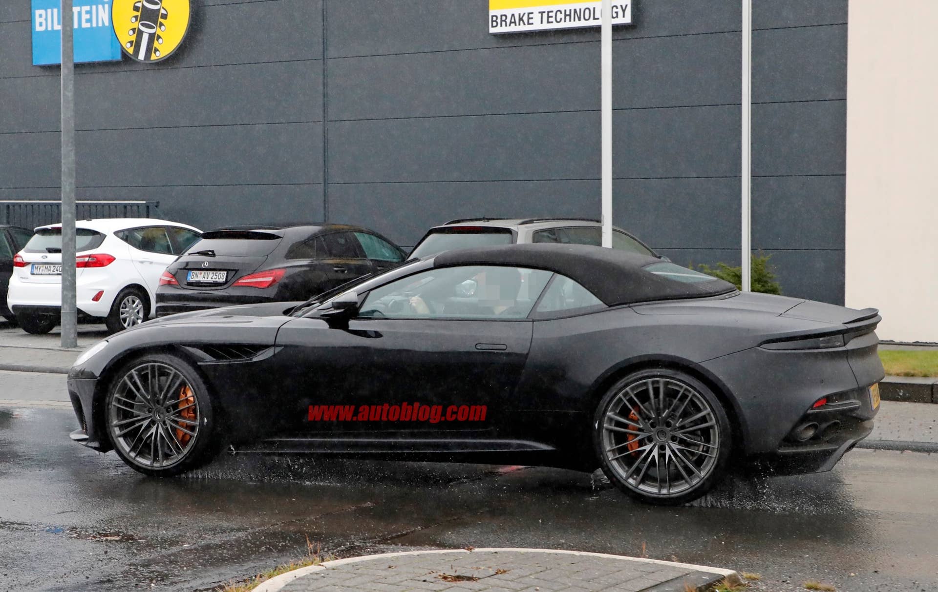 Aston Martin DBS Superleggera Volante prototype