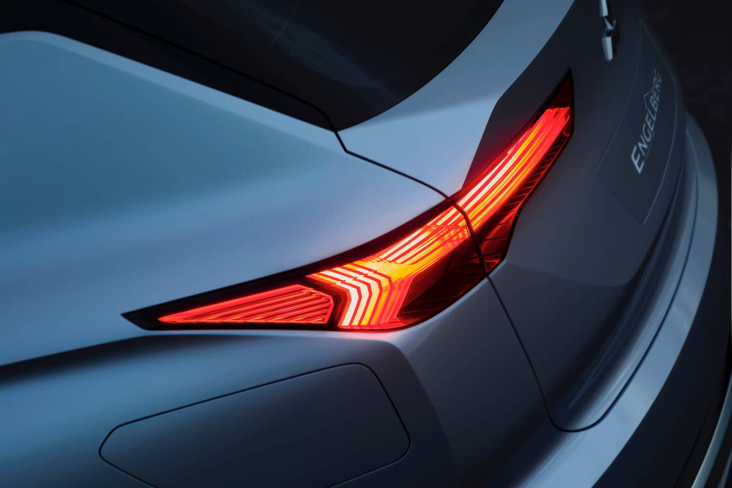 Mitsubishi Engelberg Tourer concept