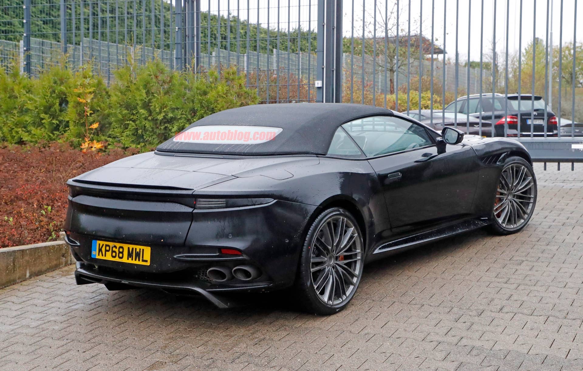 Aston Martin DBS Superleggera Volante prototype