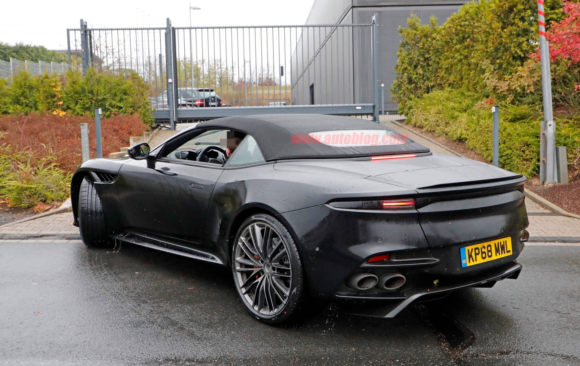 Aston Martin DBS Superleggera Volante prototype