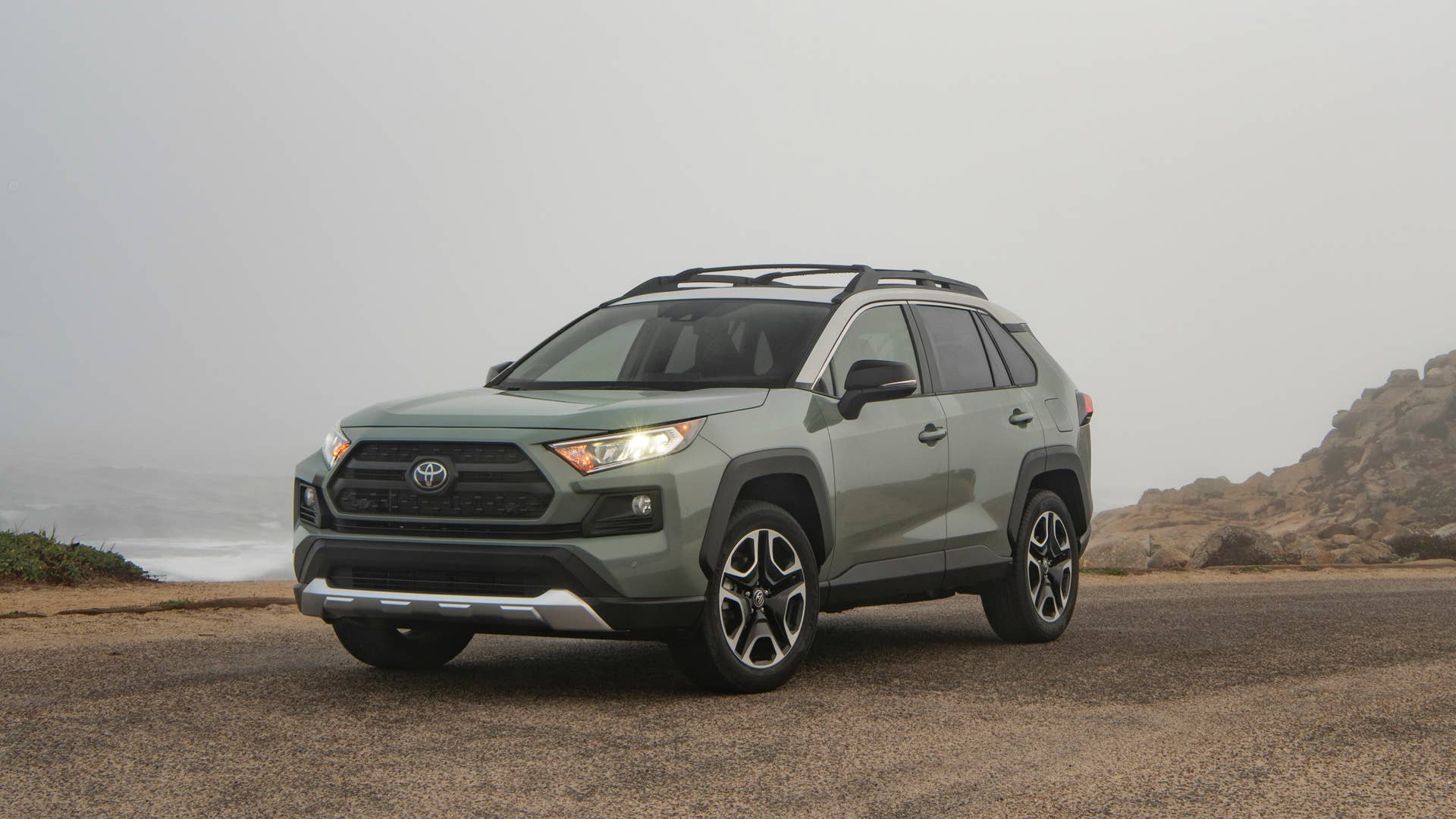 2019 Toyota RAV4 Adventure Drivers' Notes Review | More character