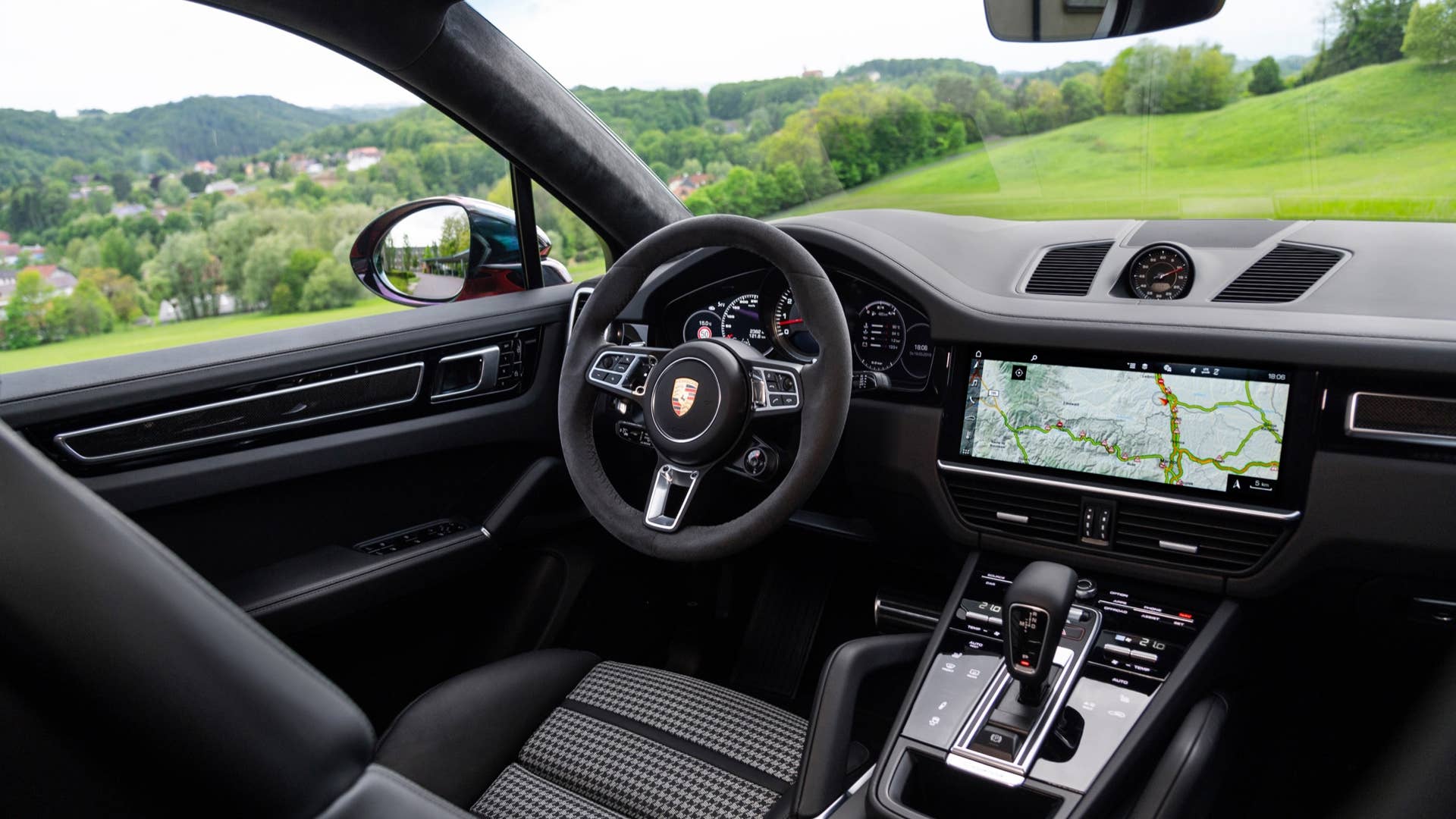 2020 Porsche Cayenne Coupe