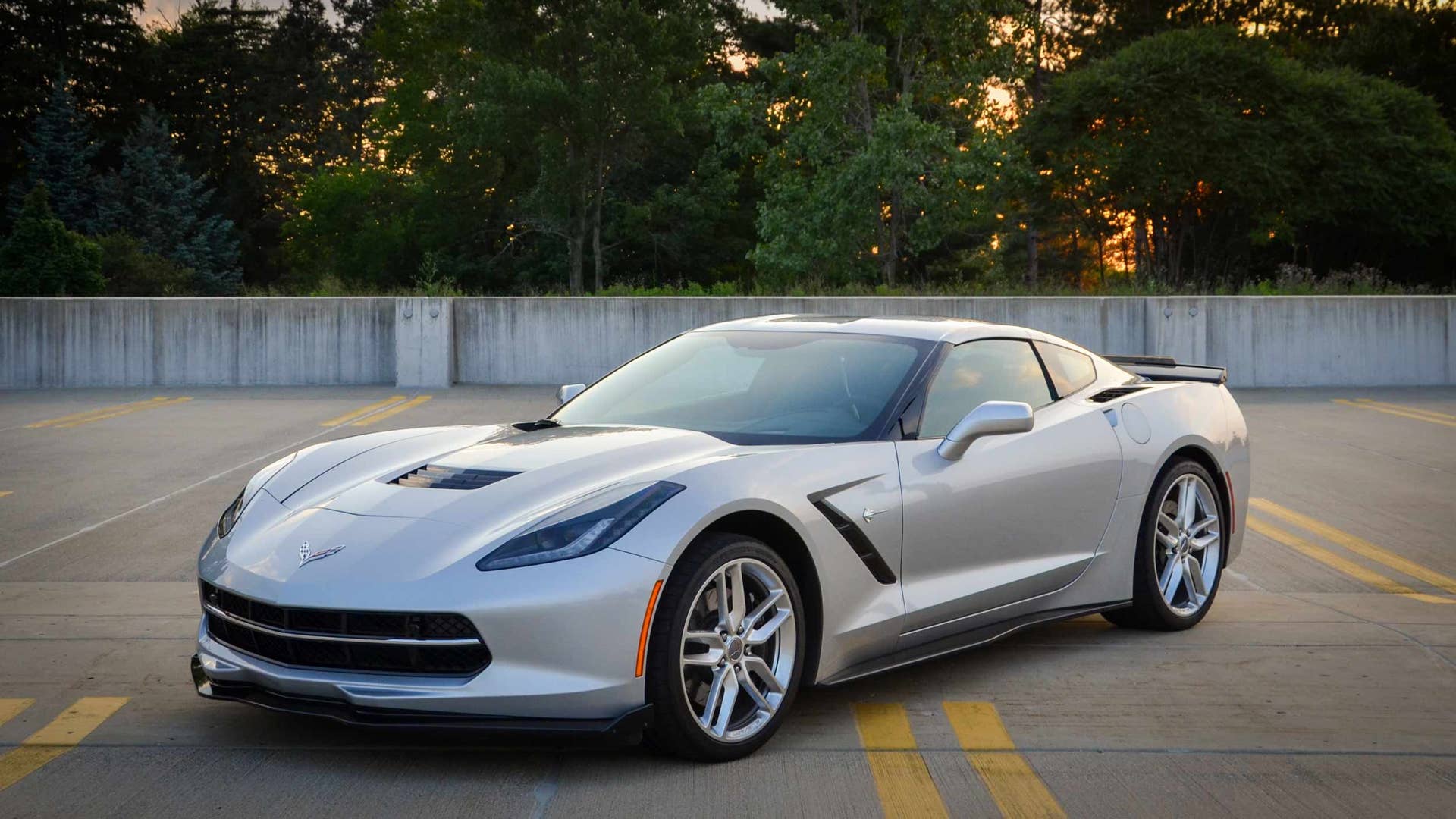 The special order books close for the 2019 Corvette on June 23, five days before GM auctions the final C7 Corvette off the production line.