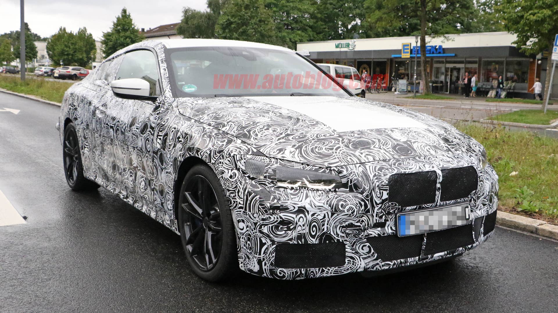 BMW 4 Series coupe in camouflage