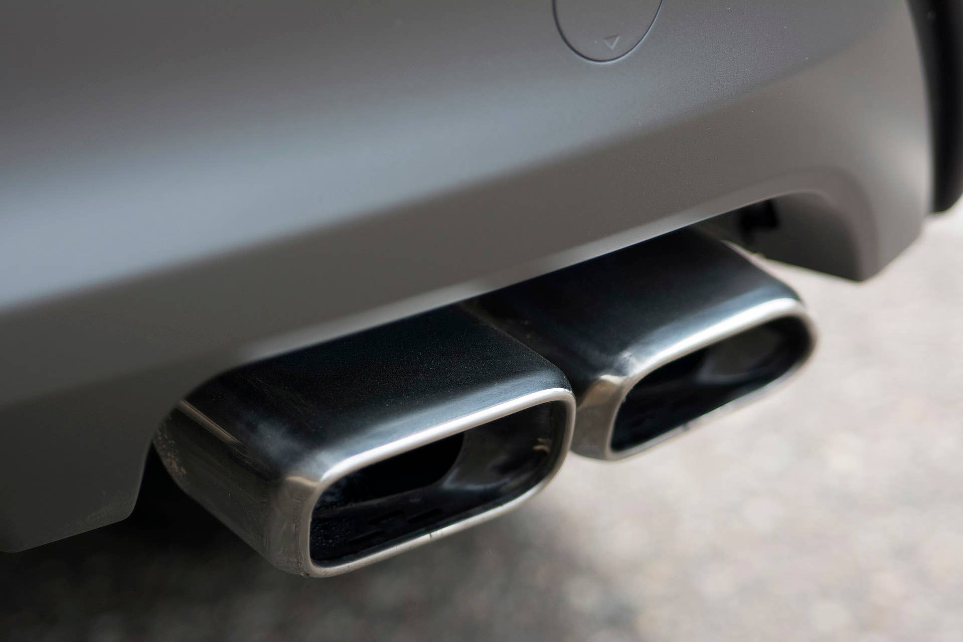 2016 Hyundai Tucson exhaust tips