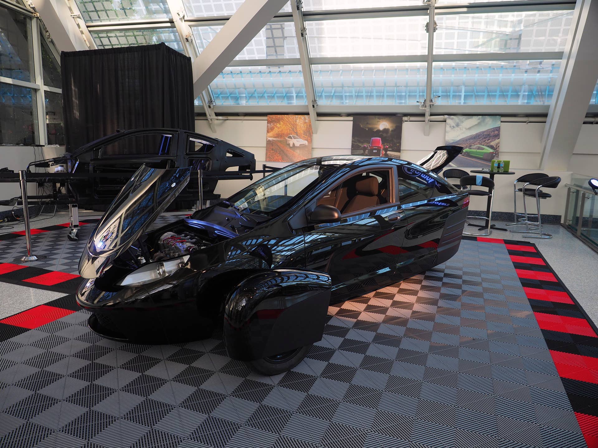 Elio E1c