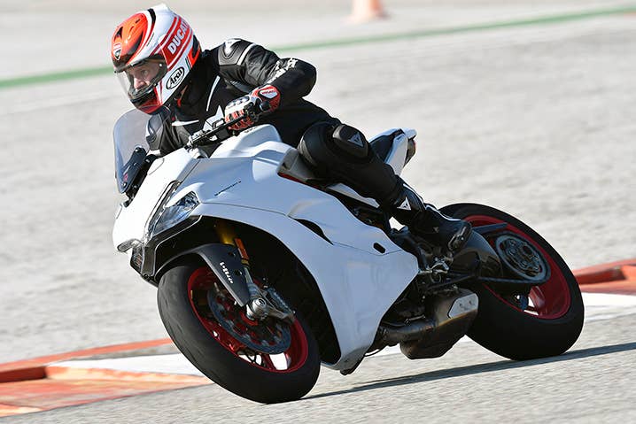 2017 Ducati SuperSport