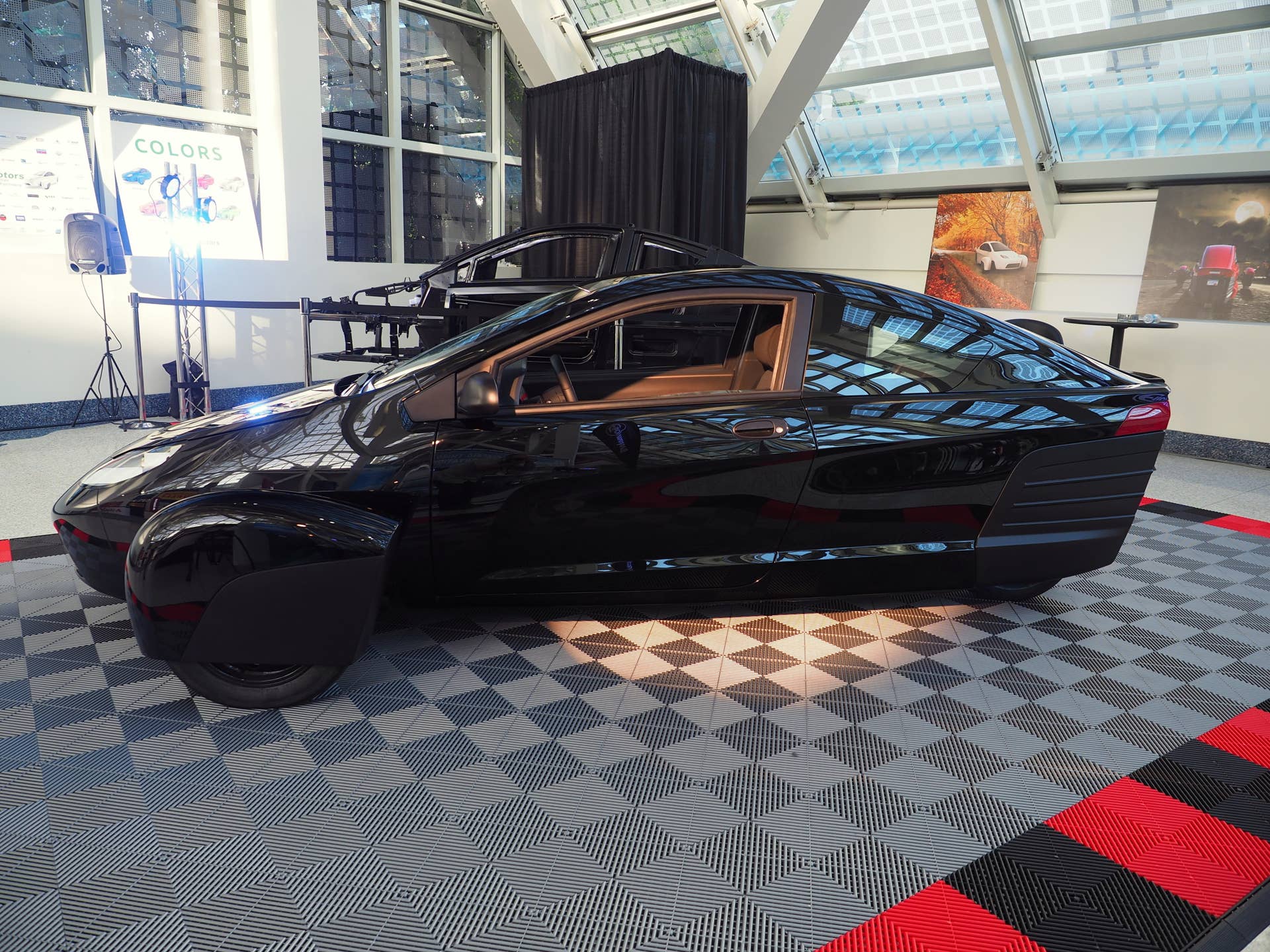 Elio E1c