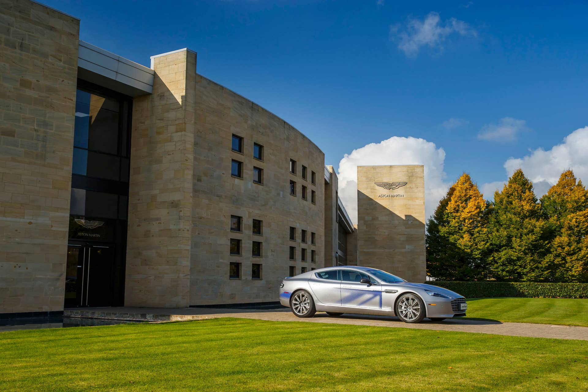 aston martin rapide concept side