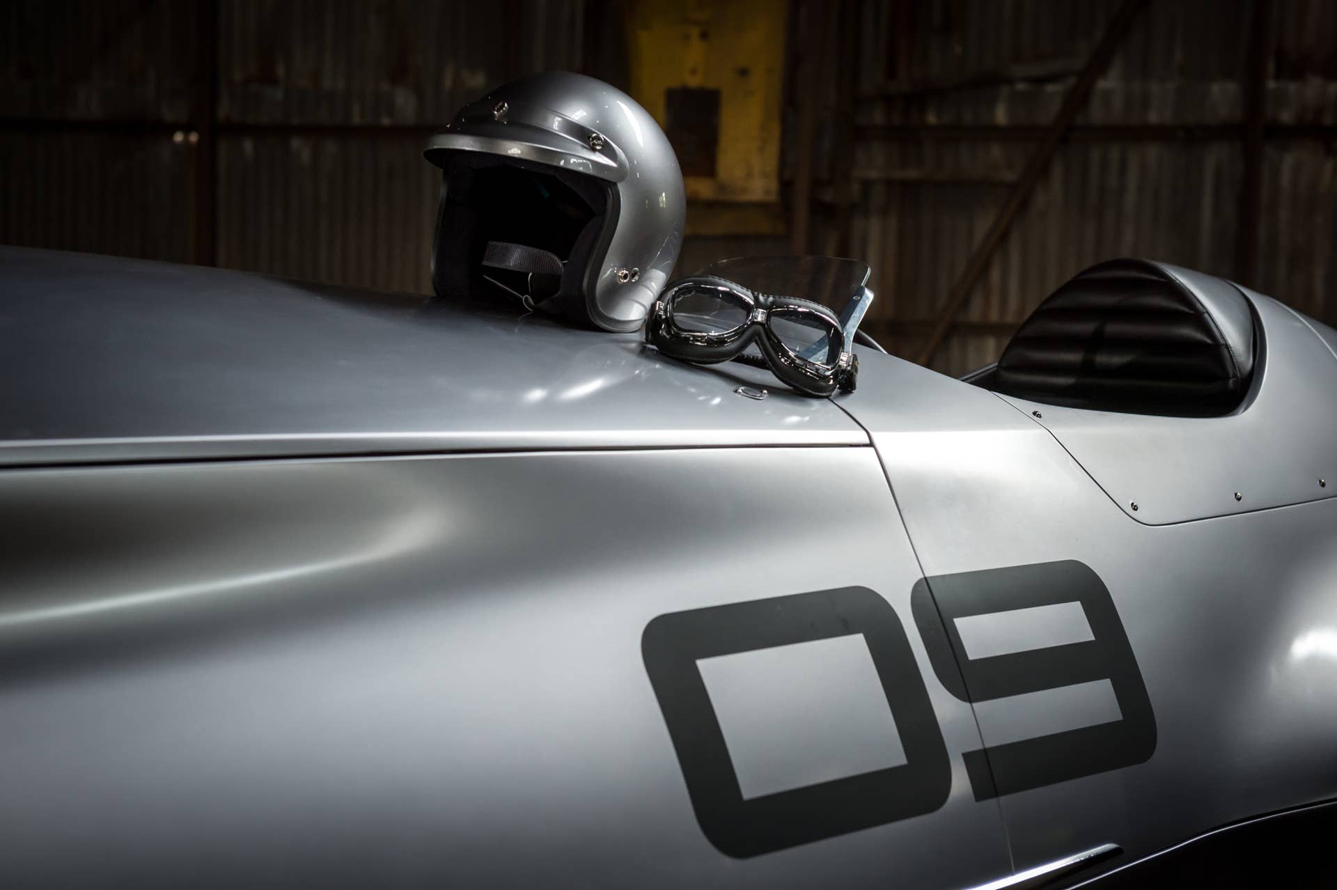 At the 2017 Pebble Beach Concours dâElegance in California, INFINITI will unveil a heritage-inspired prototype vehicle that captures the ingenuity and adventure of early motorsports with the brandâs contemporary âPowerful Eleganceâ design language. The new prototype not only celebrates INFINITIâs passion for design, but also the great roots of the companyâs pioneer spirit and innovation mindset.