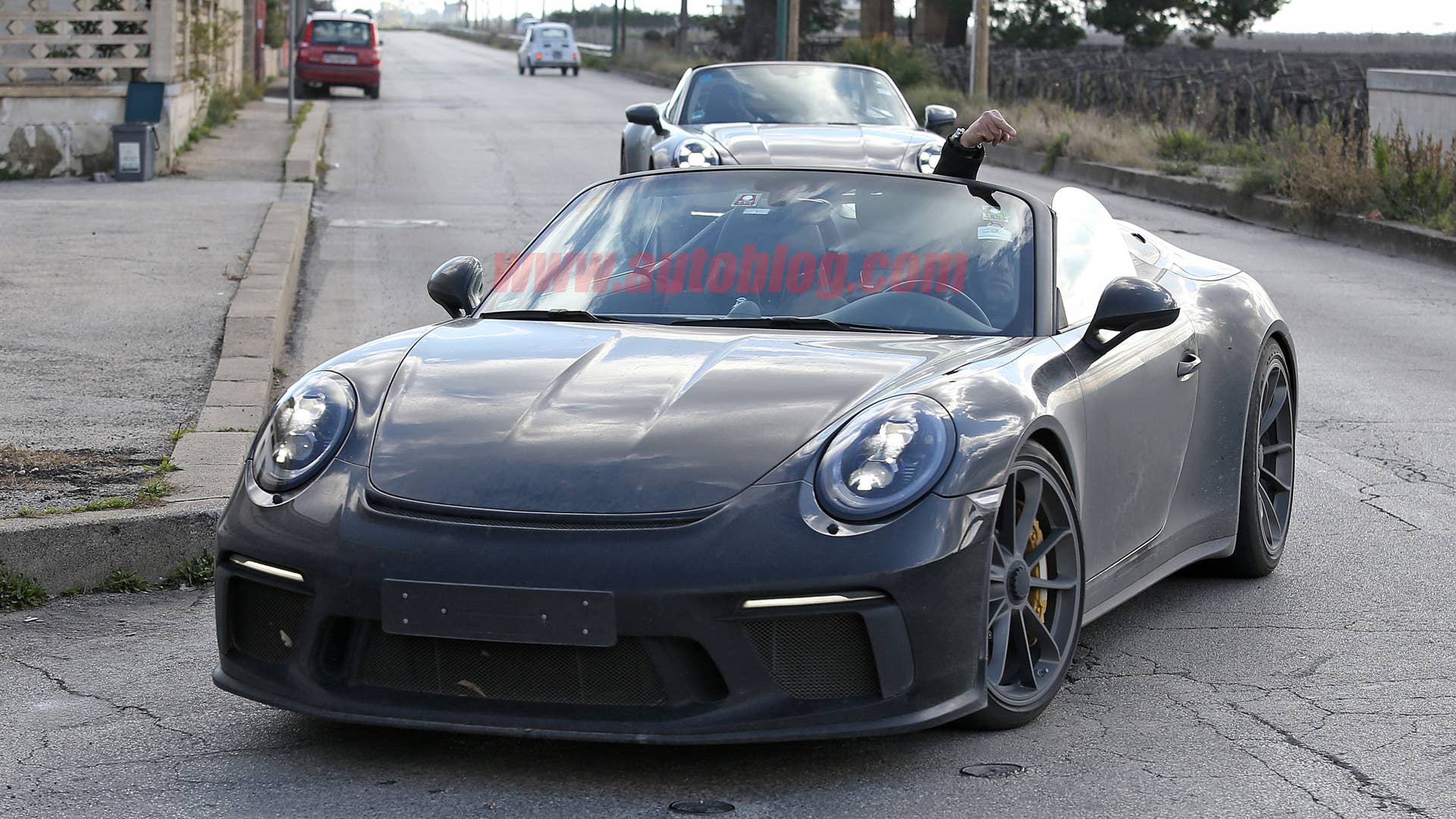 Porsche 911 Speedster spied