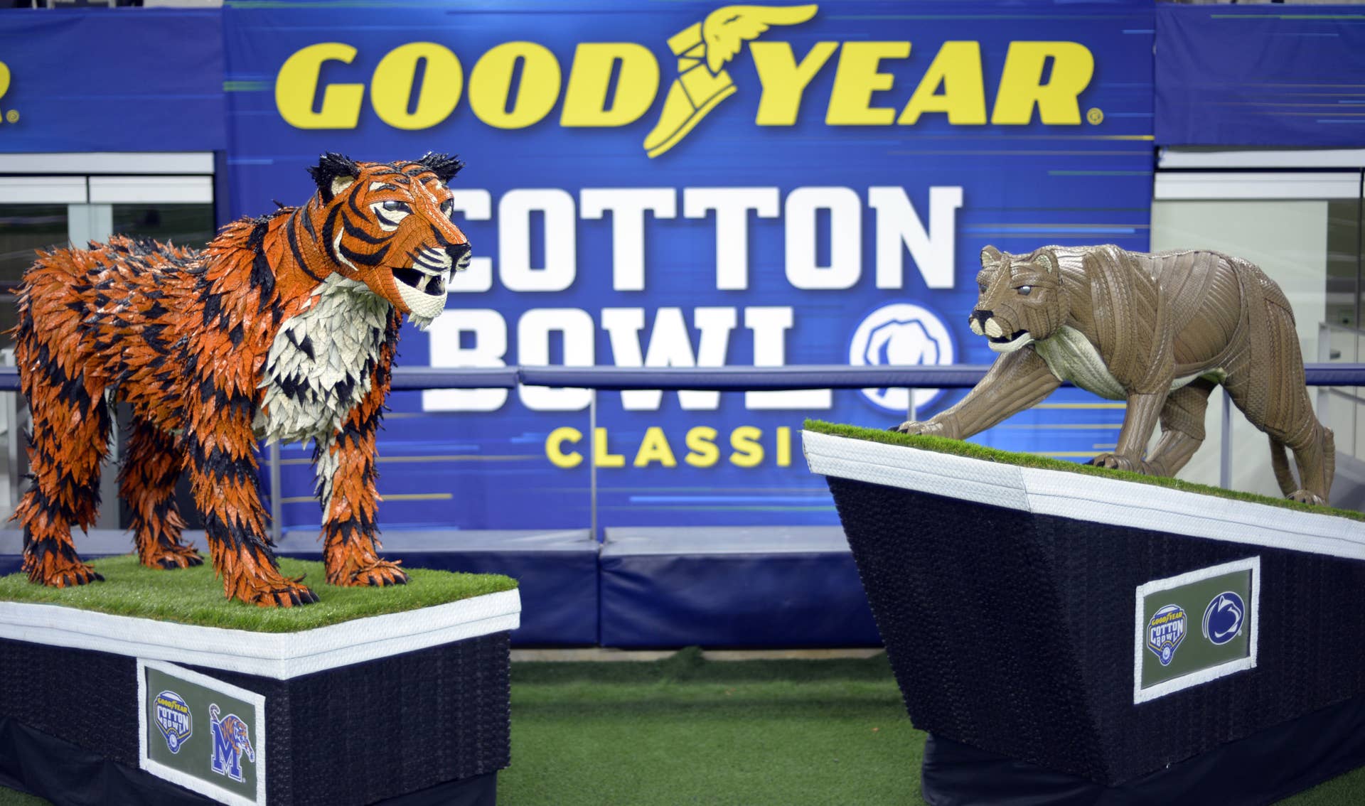 Standing over five feet tall and weighing more than 200 pounds each, Goodyear’s tire art features Penn State University’s mascot, the Nittany Lion, and the University of Memphis’ mascot, Tom the Tiger. Collectively, the tire-based artwork was constructed from more than 260 Goodyear-branded tires, leverages approximately 450 hidden screws and took 400 hours to complete. The 2019 Goodyear Cotton Bowl Classic game kicks off on ESPN on Dec. 28, at 11 a.m. CST. (Matt Strasen/AP Images for Goodyear) (PRNewsfoto/The Goodyear Tire &amp; Rubber Comp)