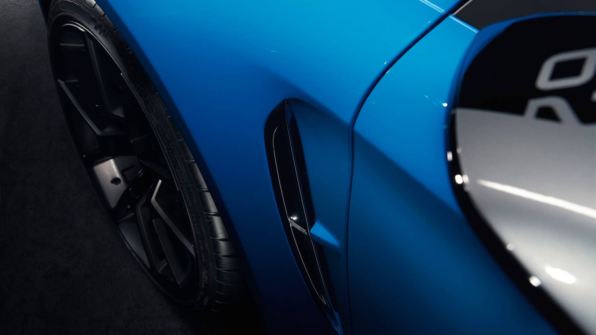 Cyan Racing Lynk  &  Co 03