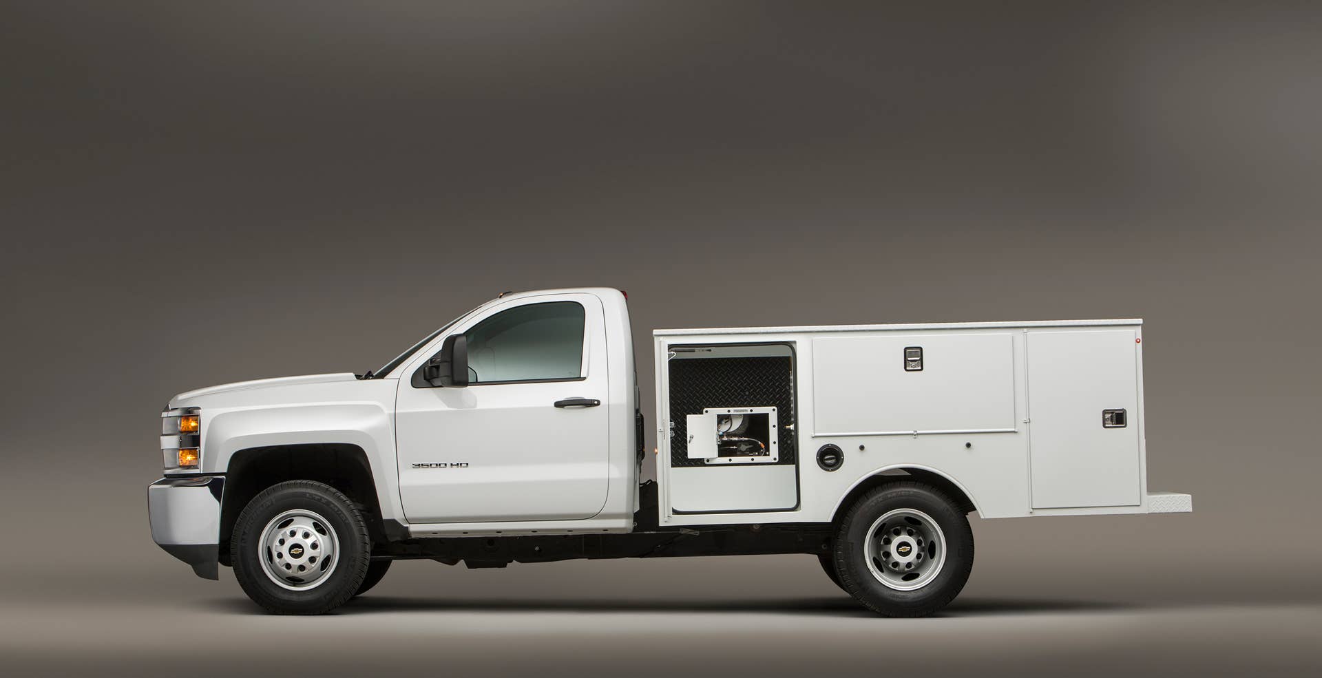 2016 Chevy Silverado 3500HD CNG profile