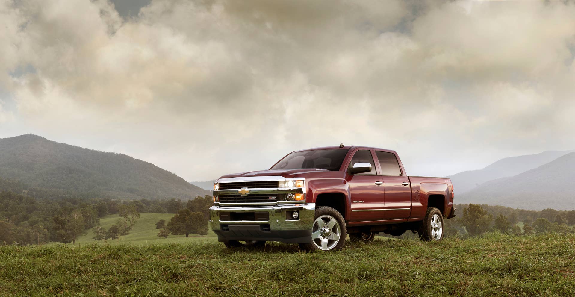 2015 Chevrolet Silverado 2500 HD LTZ crew cab pickup outdoors field