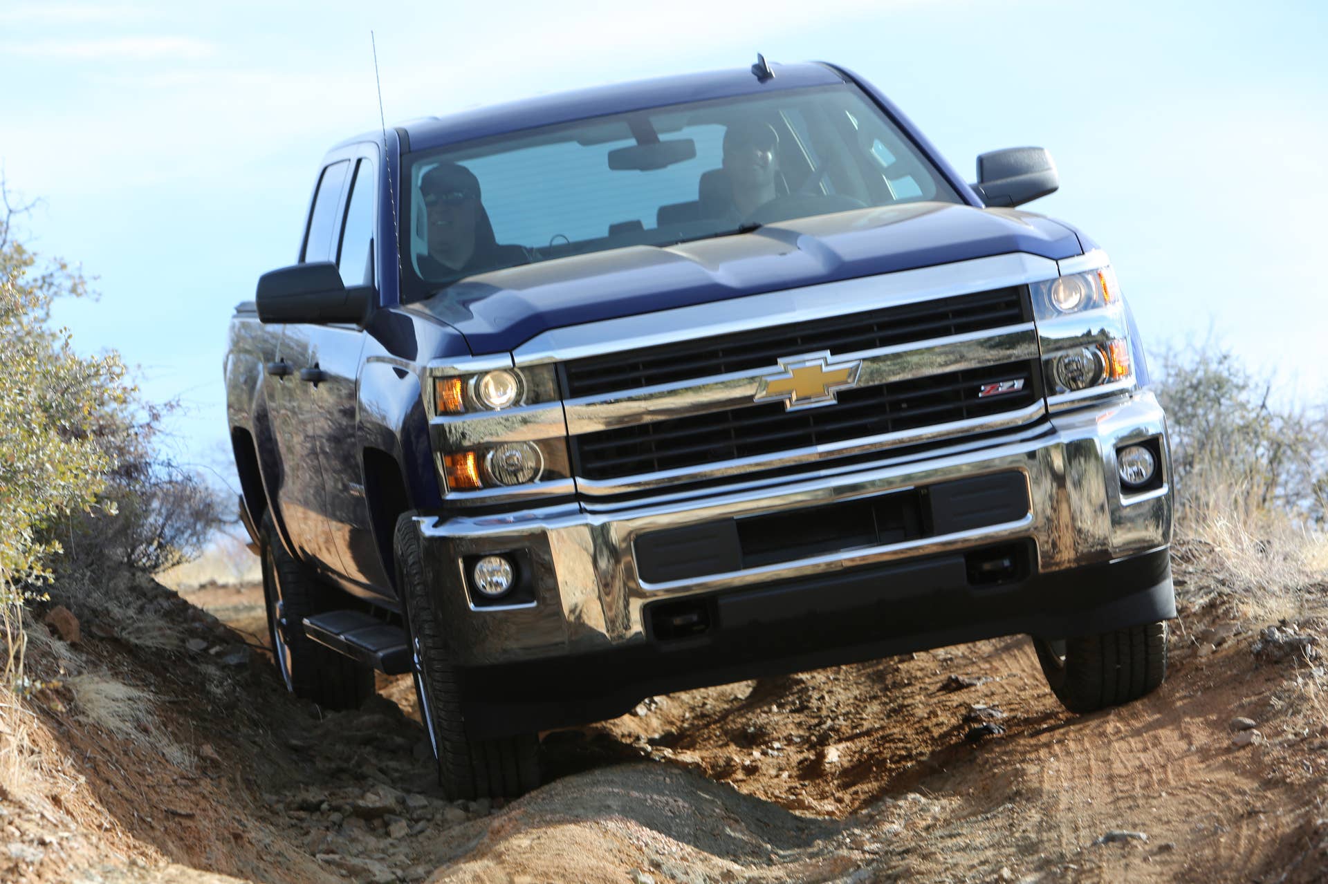 2015 Chevrolet Silverado LT 2500HD Z71 front