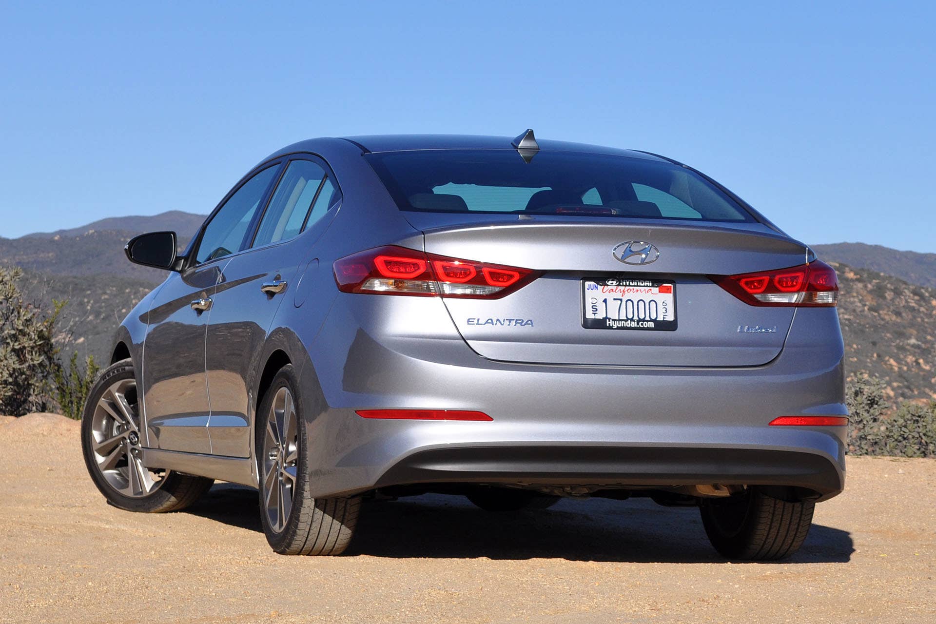 2017 Hyundai Elantra rear 3/4 view