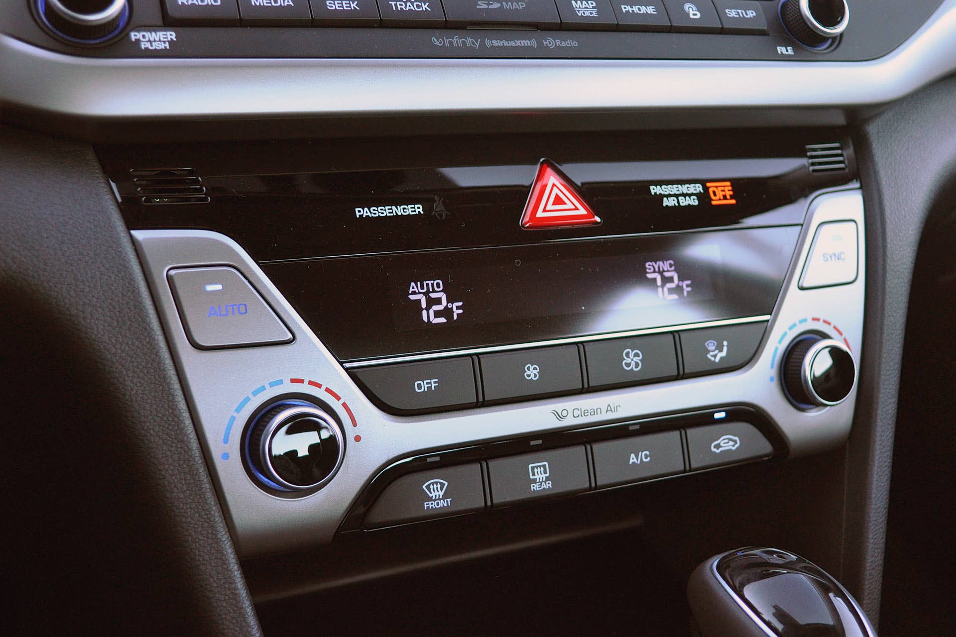 2017 Hyundai Elantra climate controls