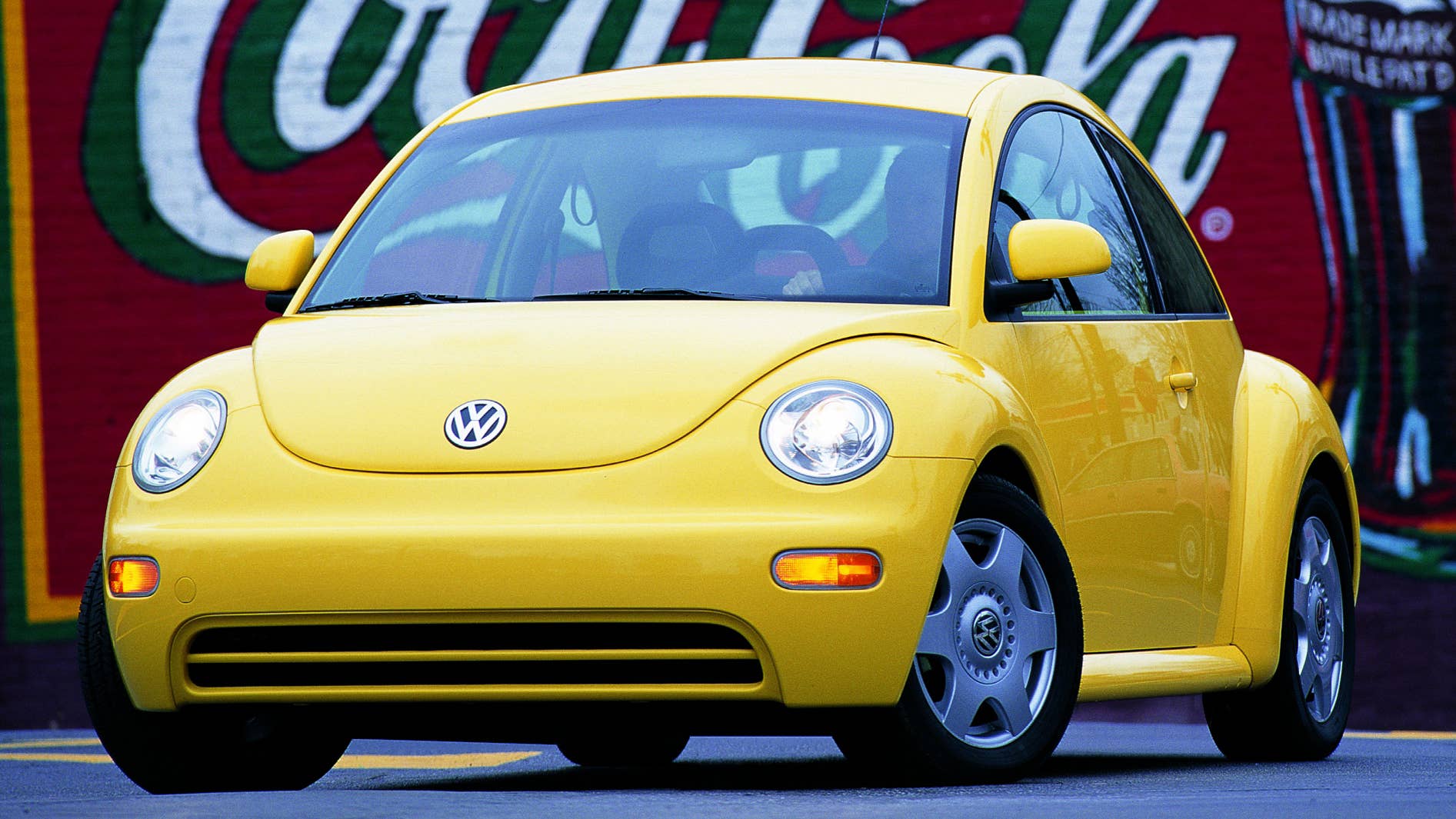 Volkswagen New Beetle in yellow
