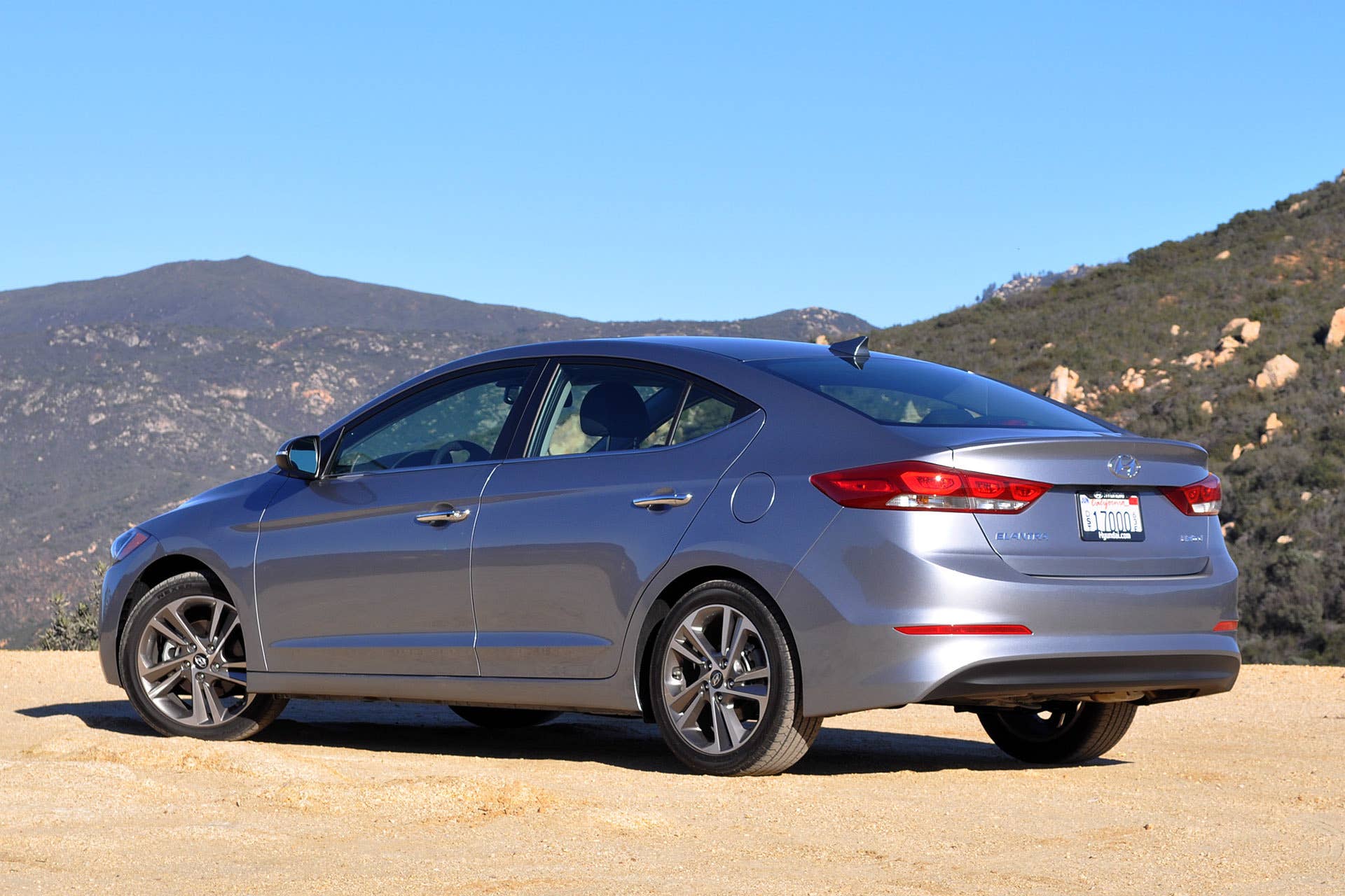 2017 Hyundai Elantra rear 3/4 view