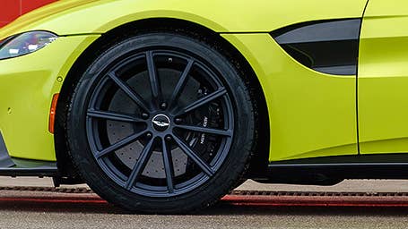 2019 Aston Martin Vantage
